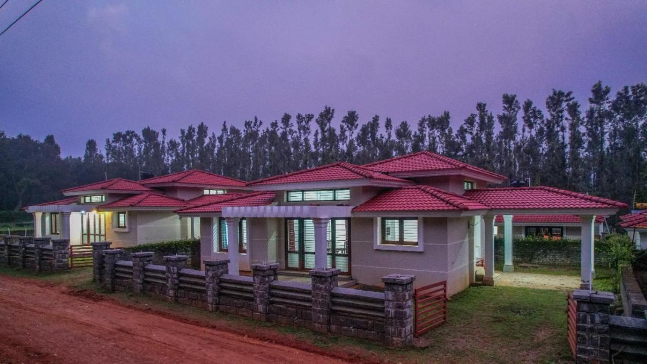 Two-Bedroom Villa - Photo 4