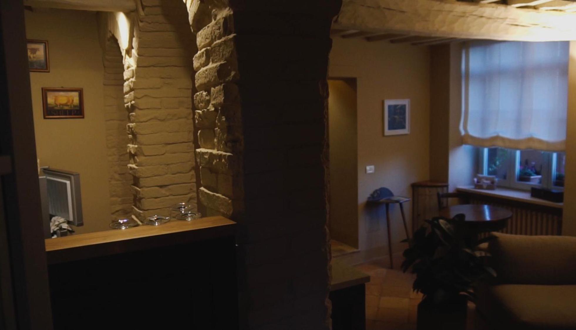 Deluxe Suite photo 2