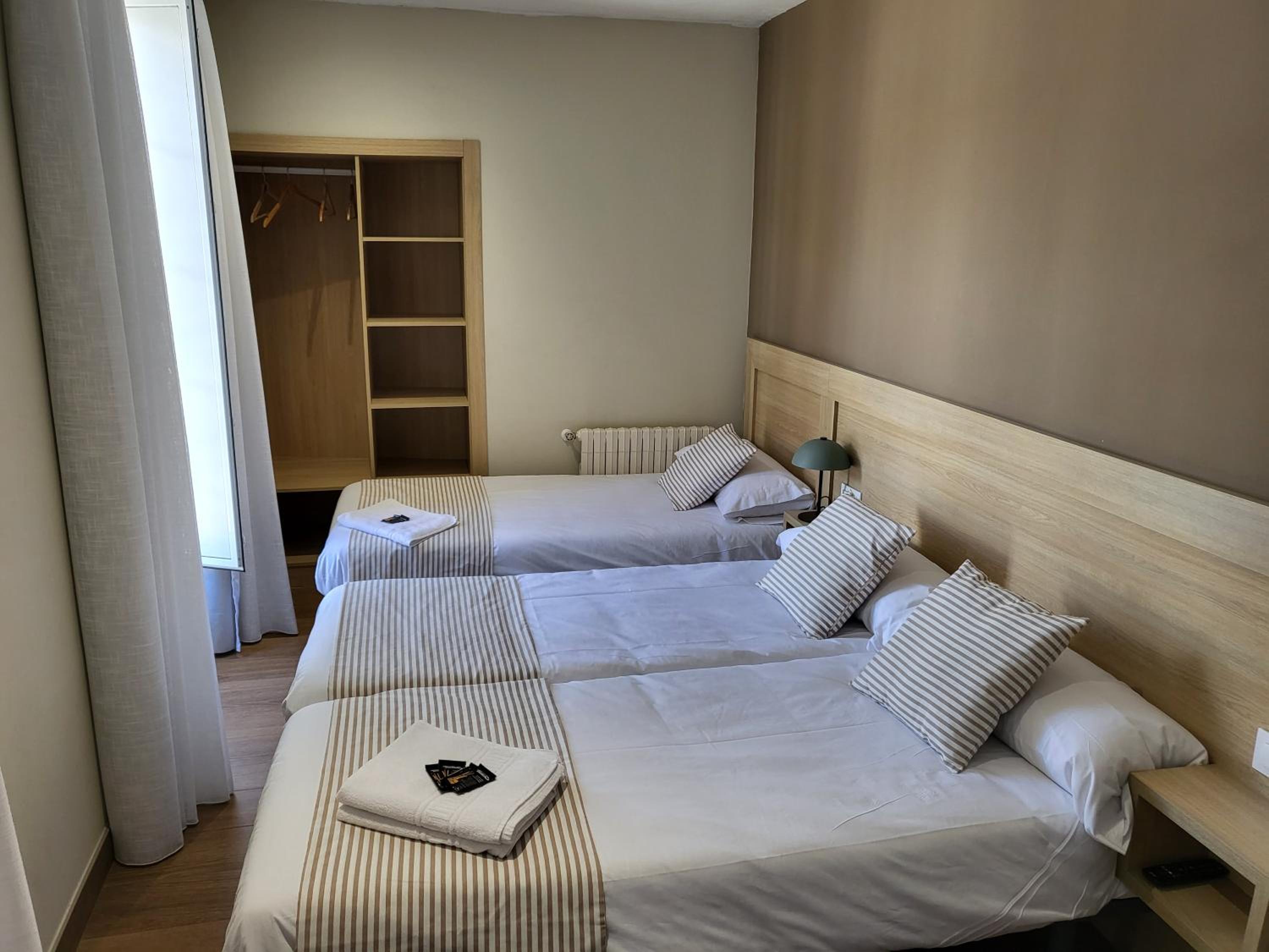 Habitación Doble Deluxe con Cama Extra