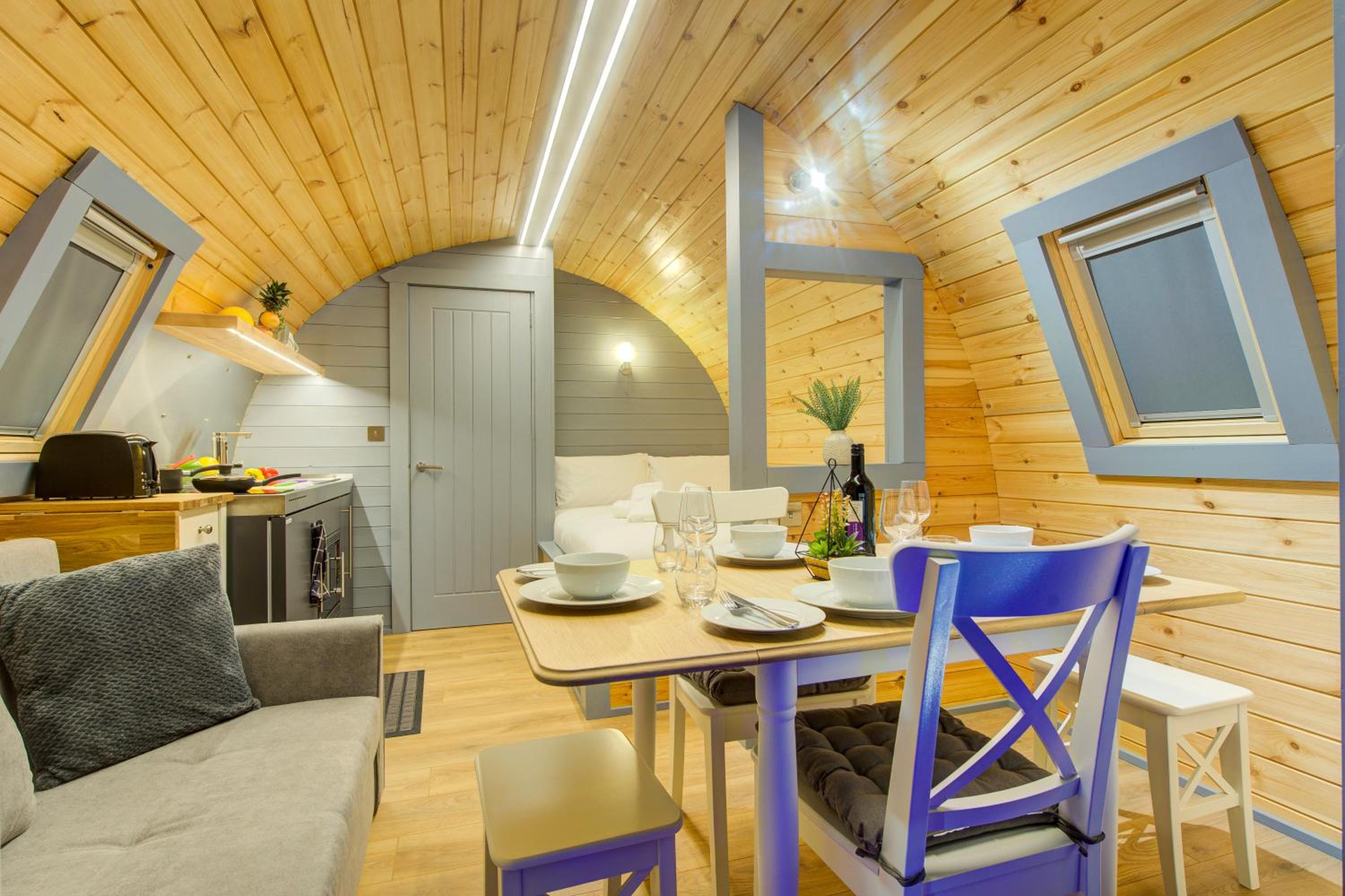 Luxury Beach Pod photo 2