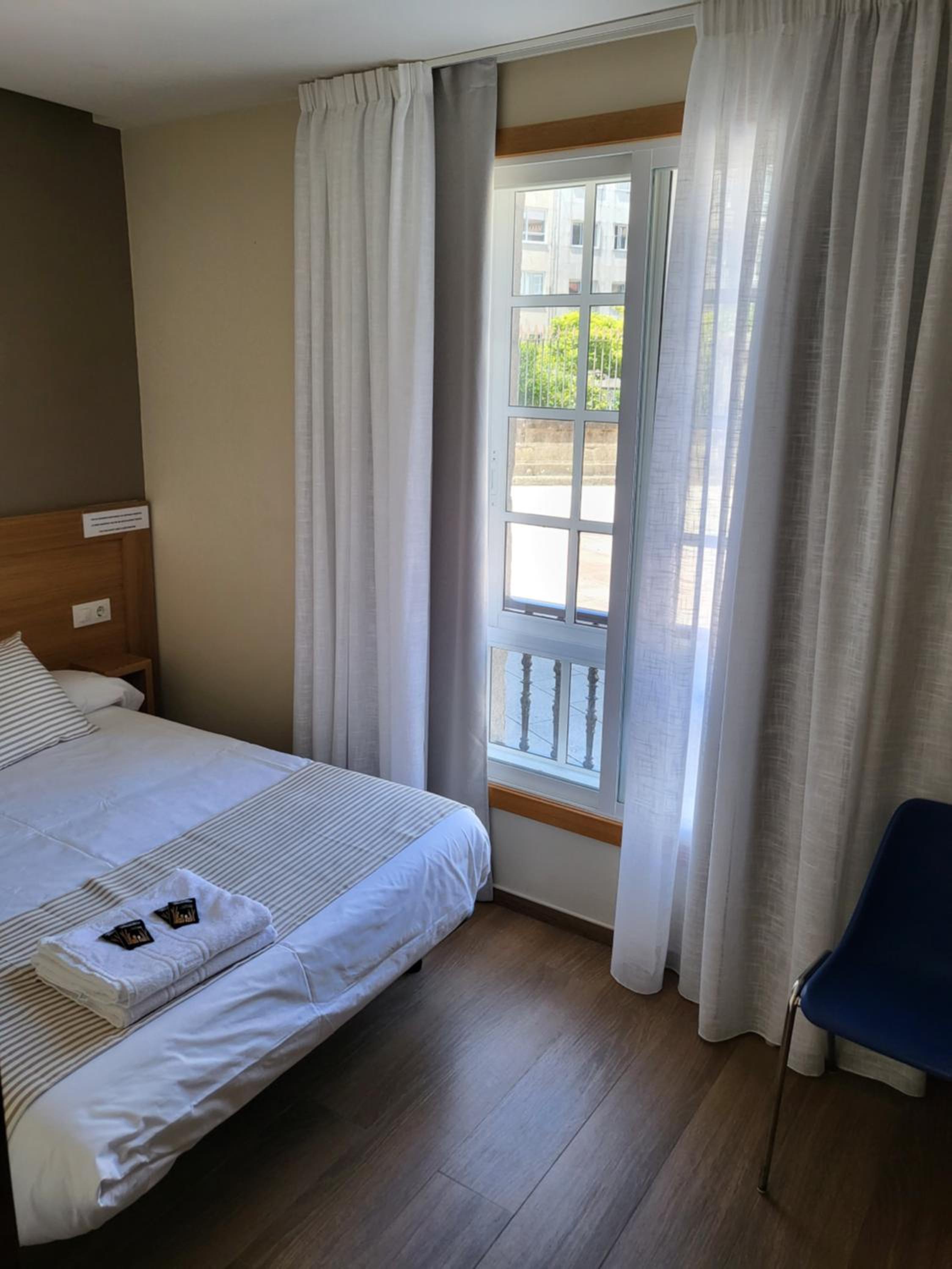 Habitación Estándar con Cama Queen