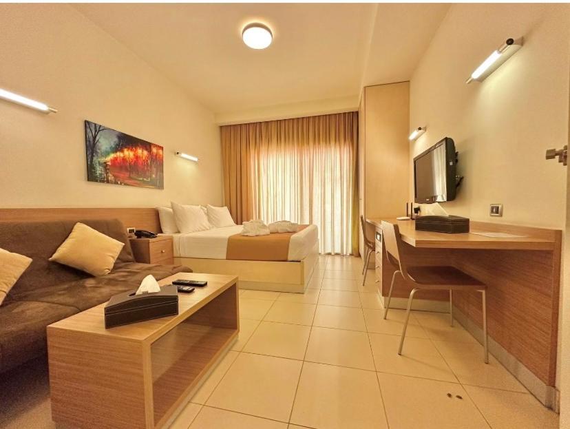 VIP Connecting Suite