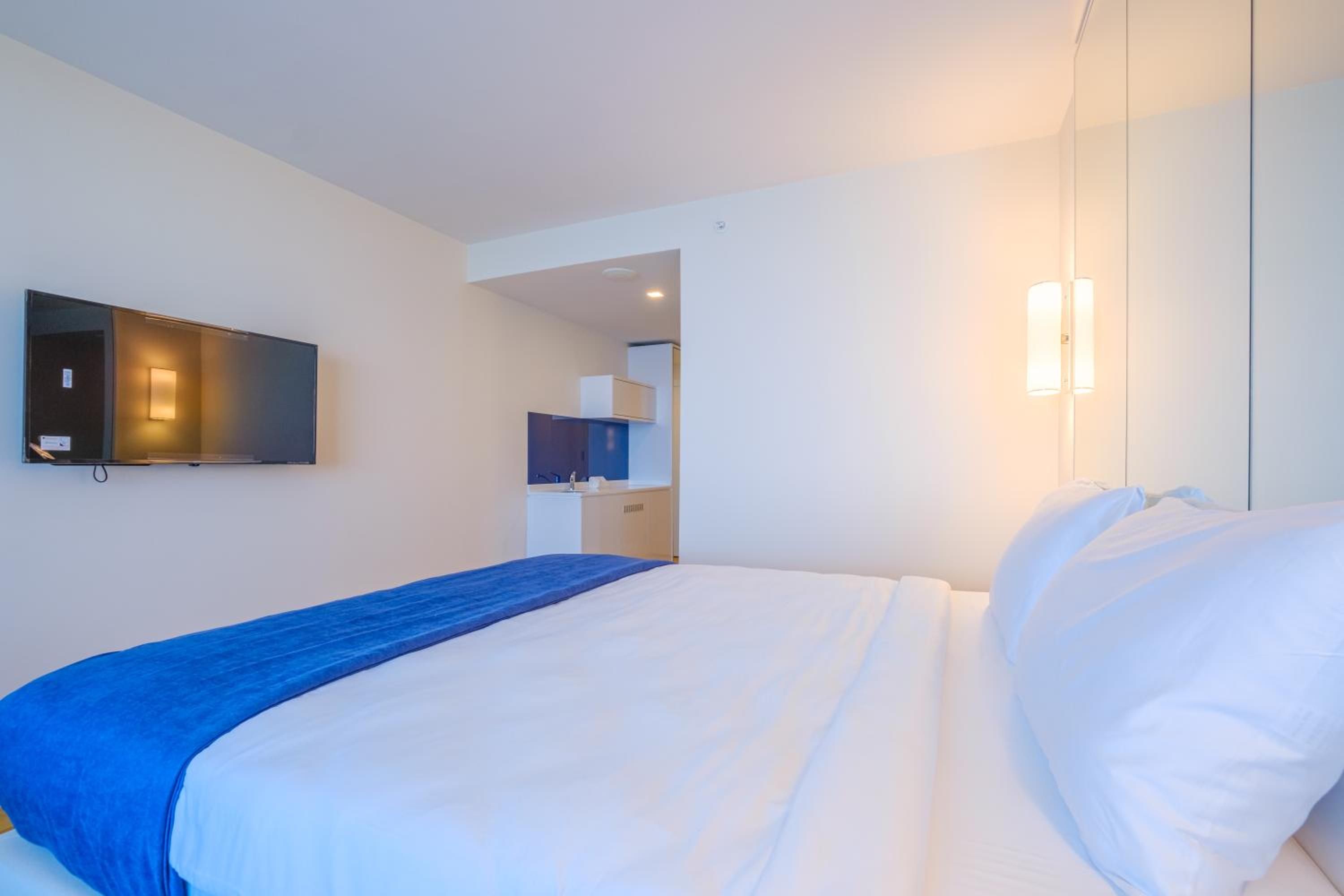 Superior Double Room with Sea View - Photo 7