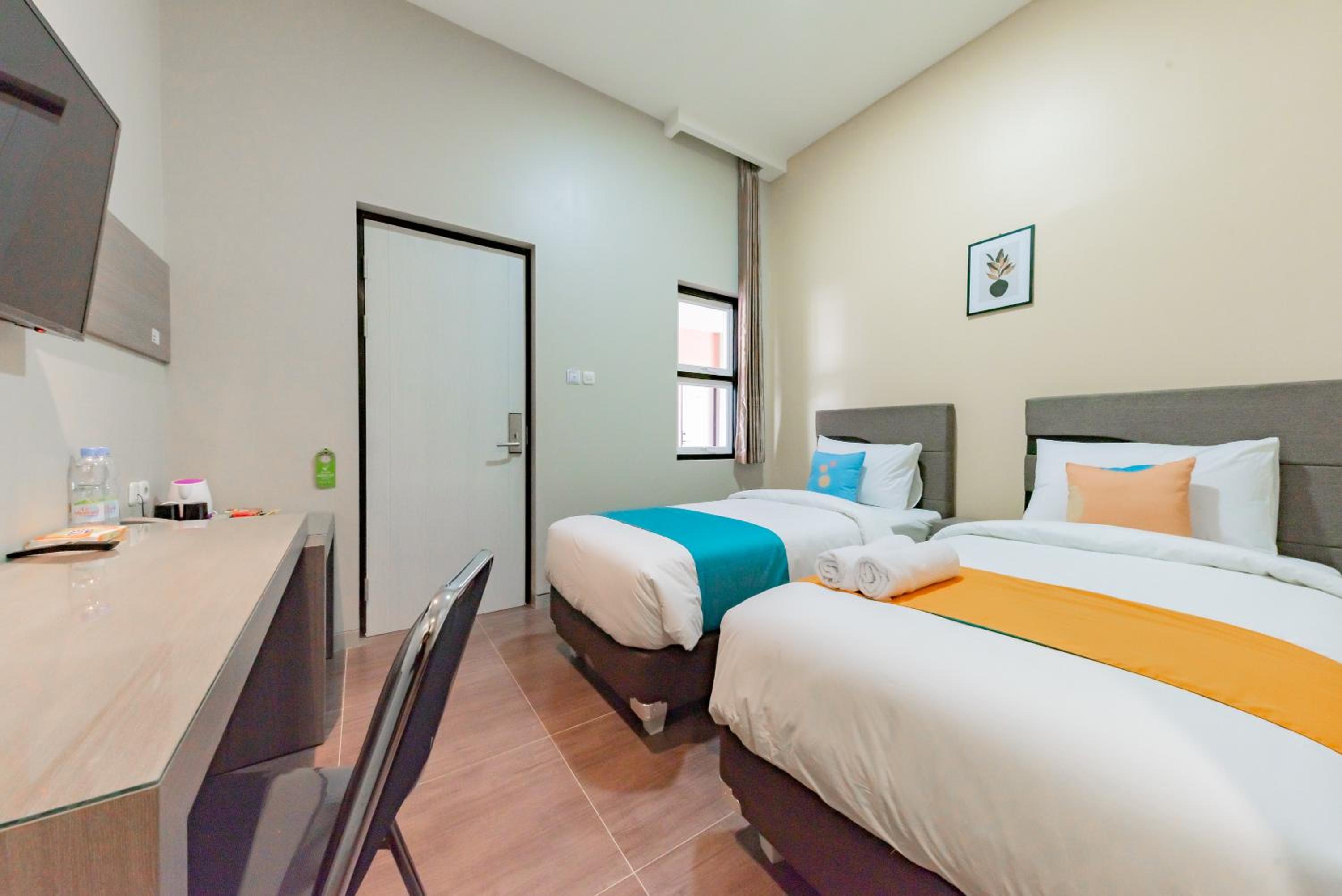 Deluxe Twin Room - Photo 6