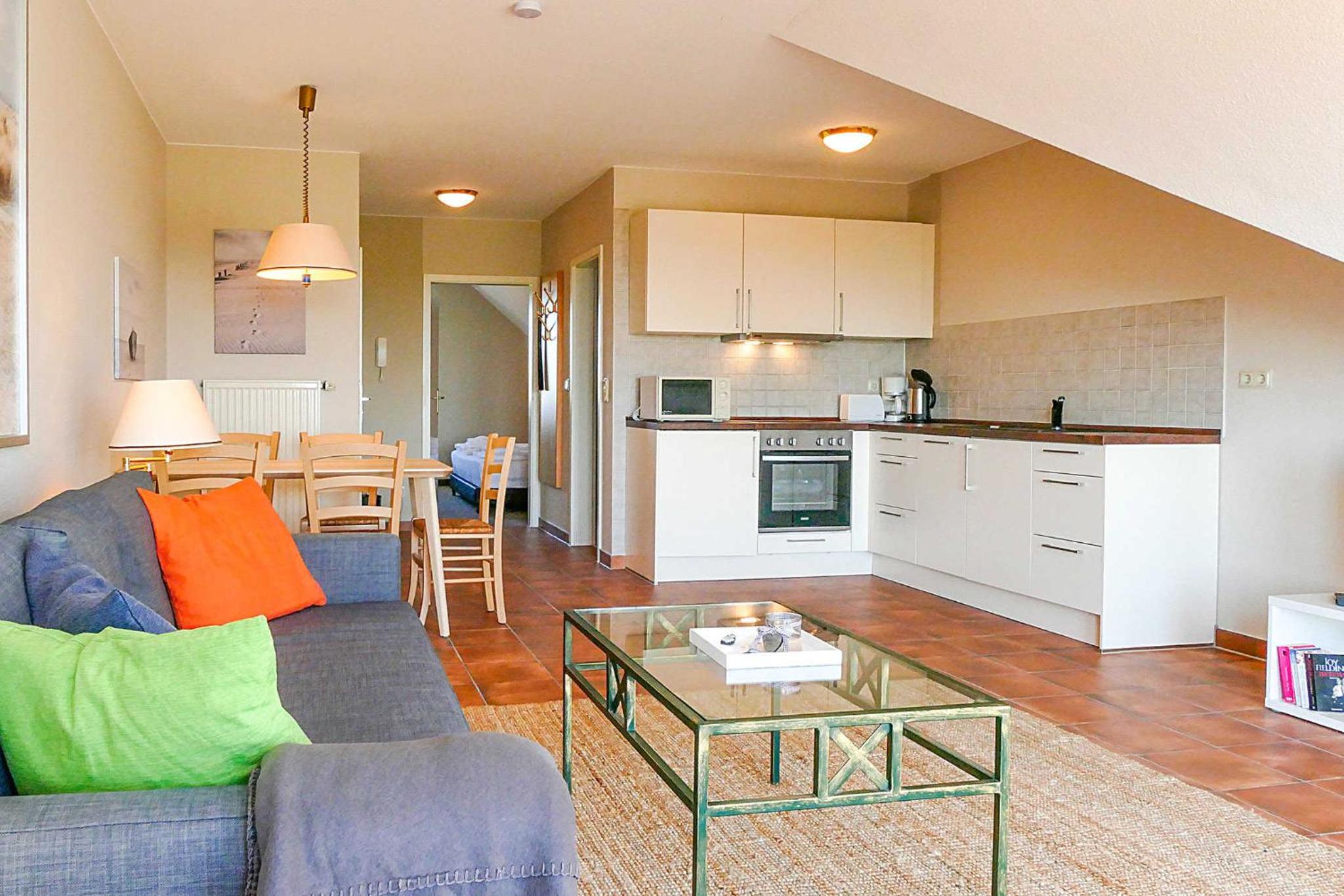 One-Bedroom Apartment with Balcony photo 2