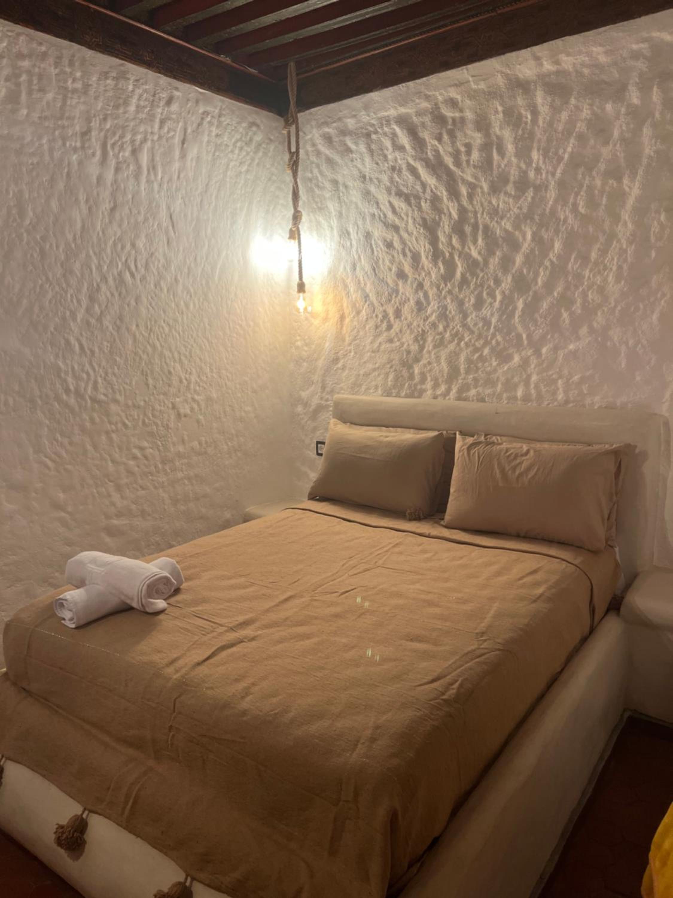 Deluxe Double Room - Photo 1