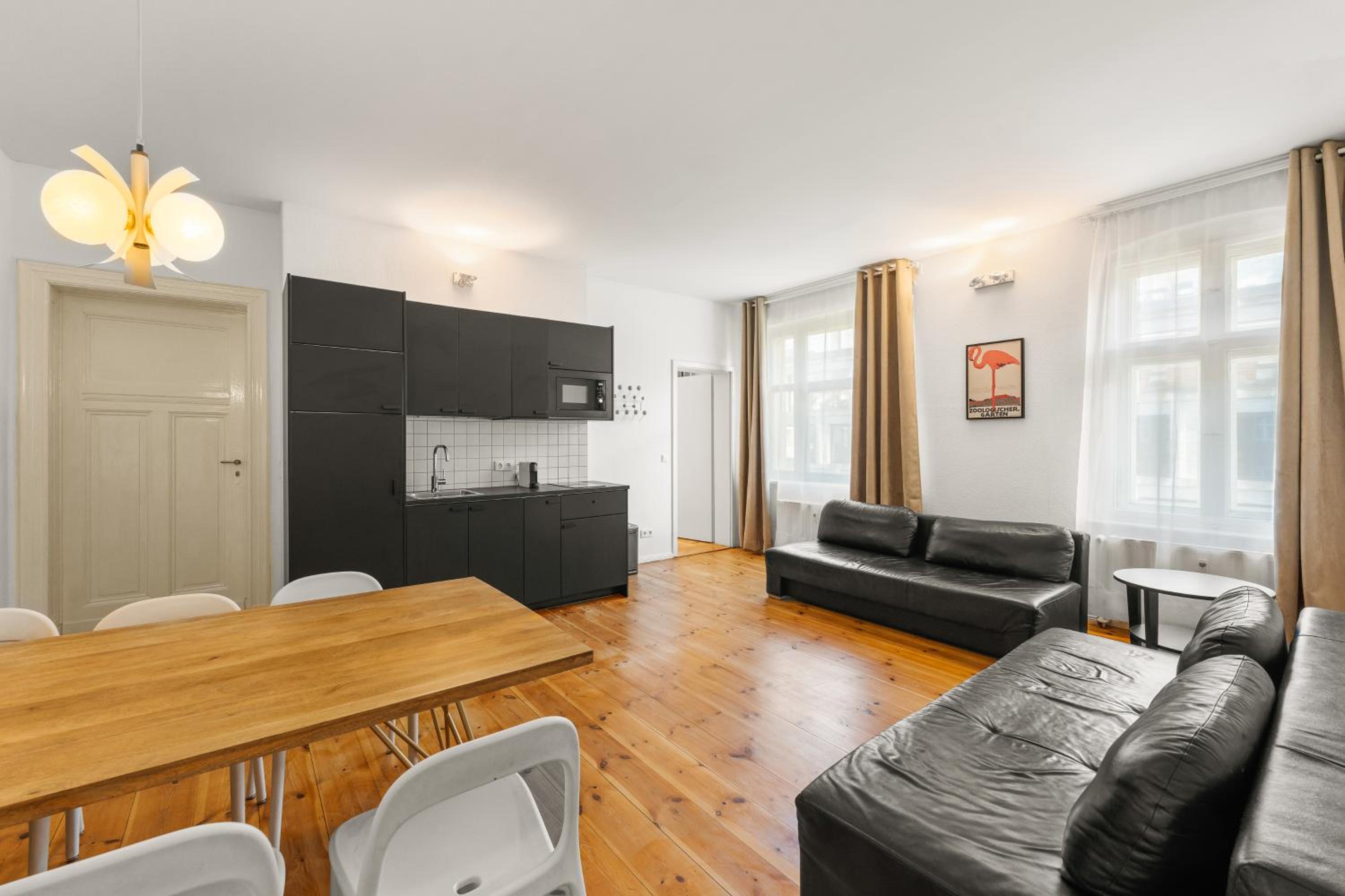 Apartment 18 photo 1