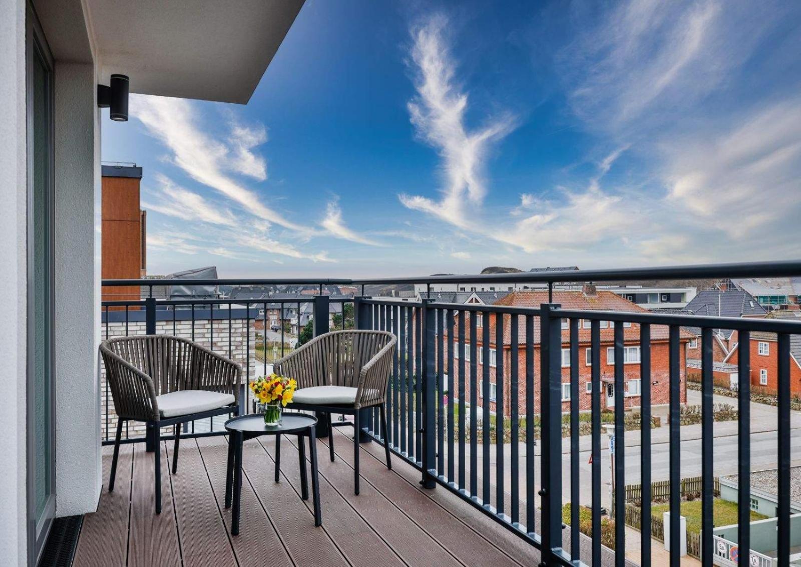 Large Penthouse thumbnail 6