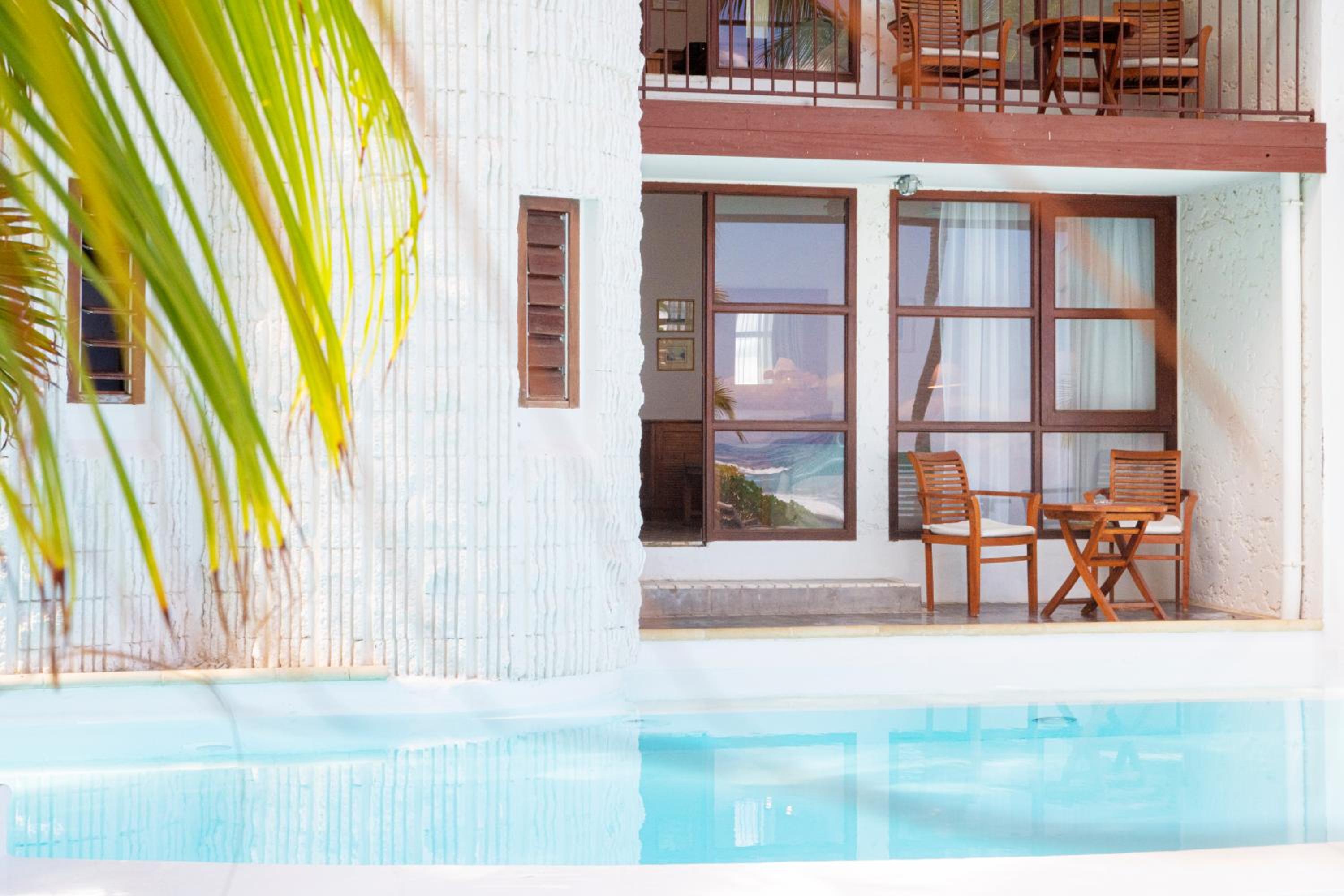 Superior Double or Twin Room with Pool Access