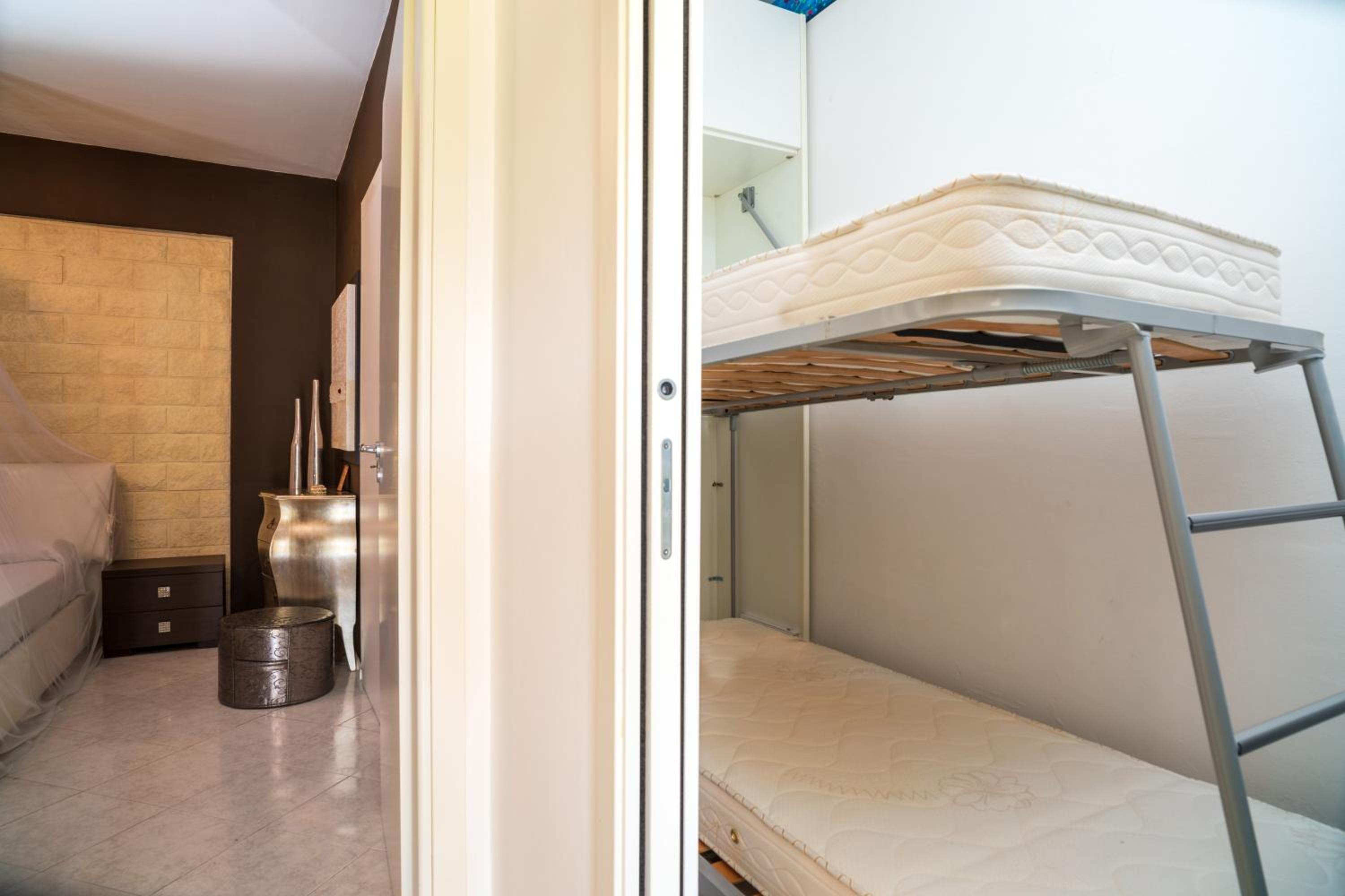 Superior One-Bedroom Apartment photo 3