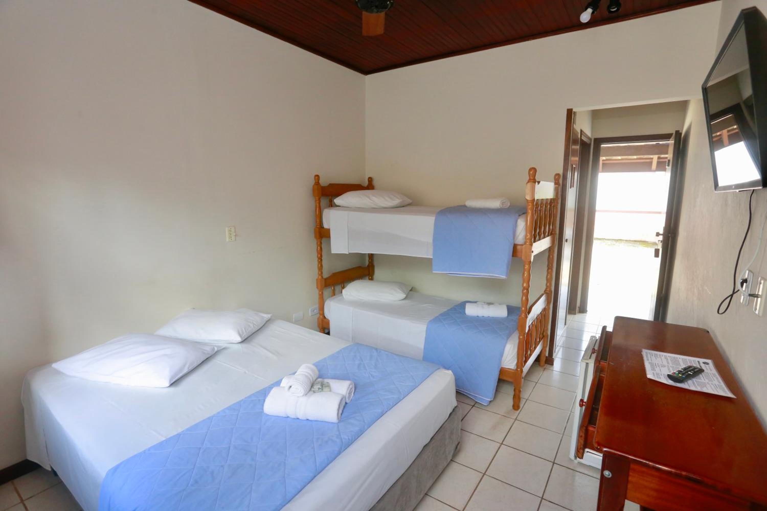 Deluxe Quadruple Room photo 1