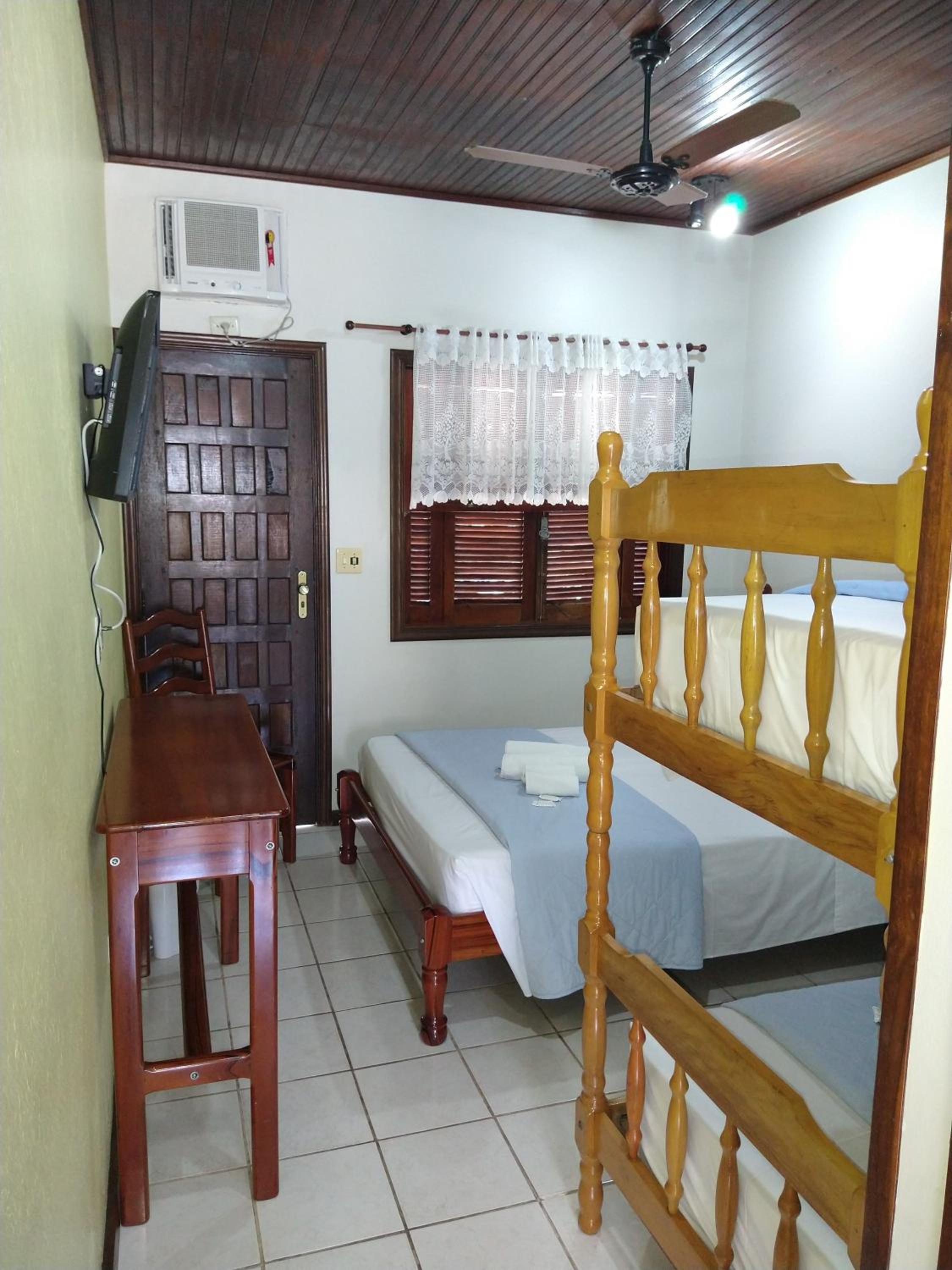 Deluxe Quadruple Room photo 2