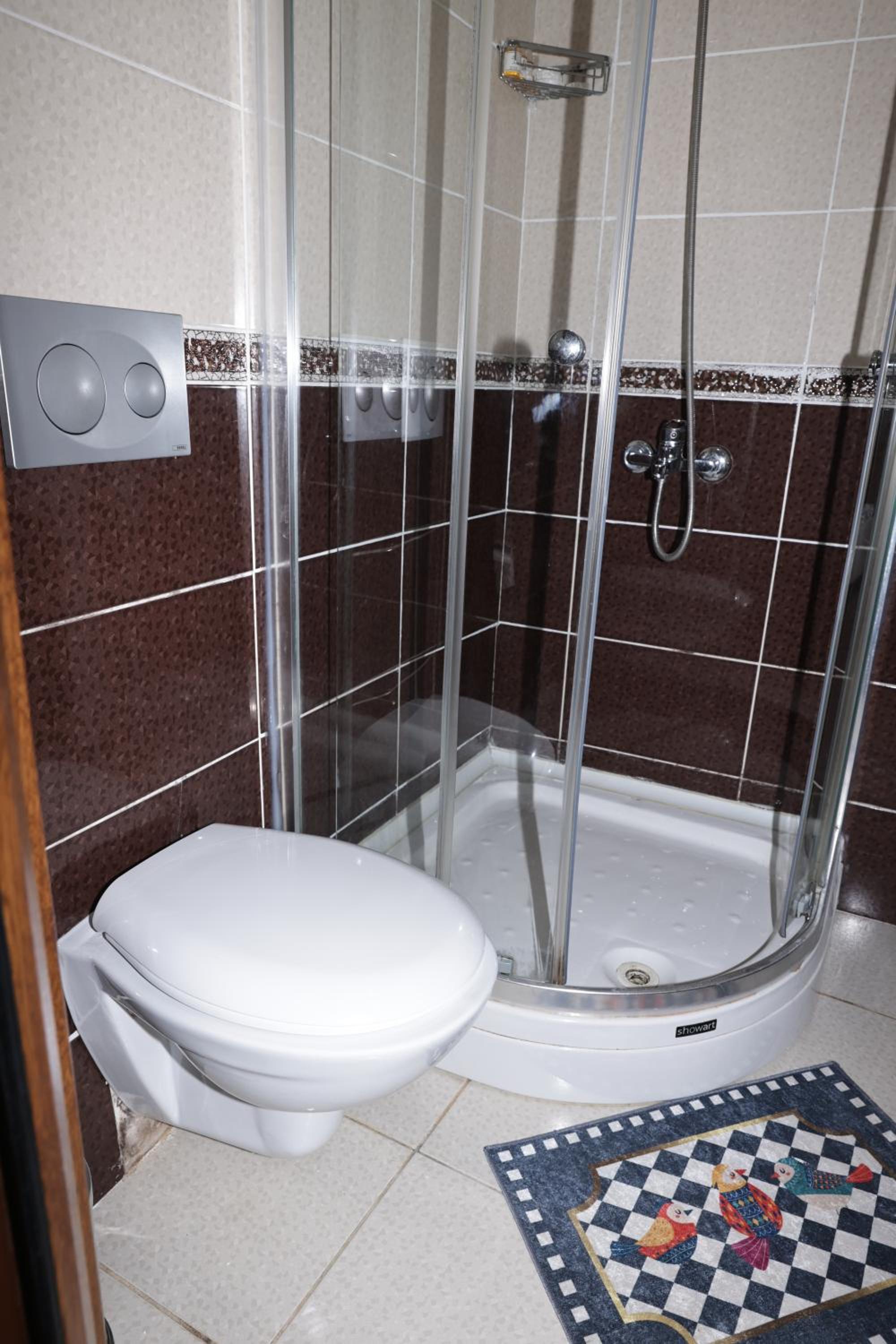 Budget Double Room photo 2