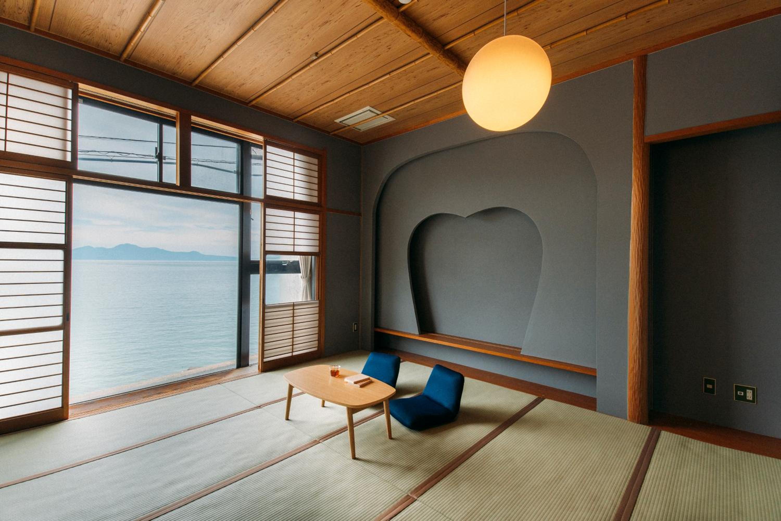 Superior Japanese-Style Room photo 2