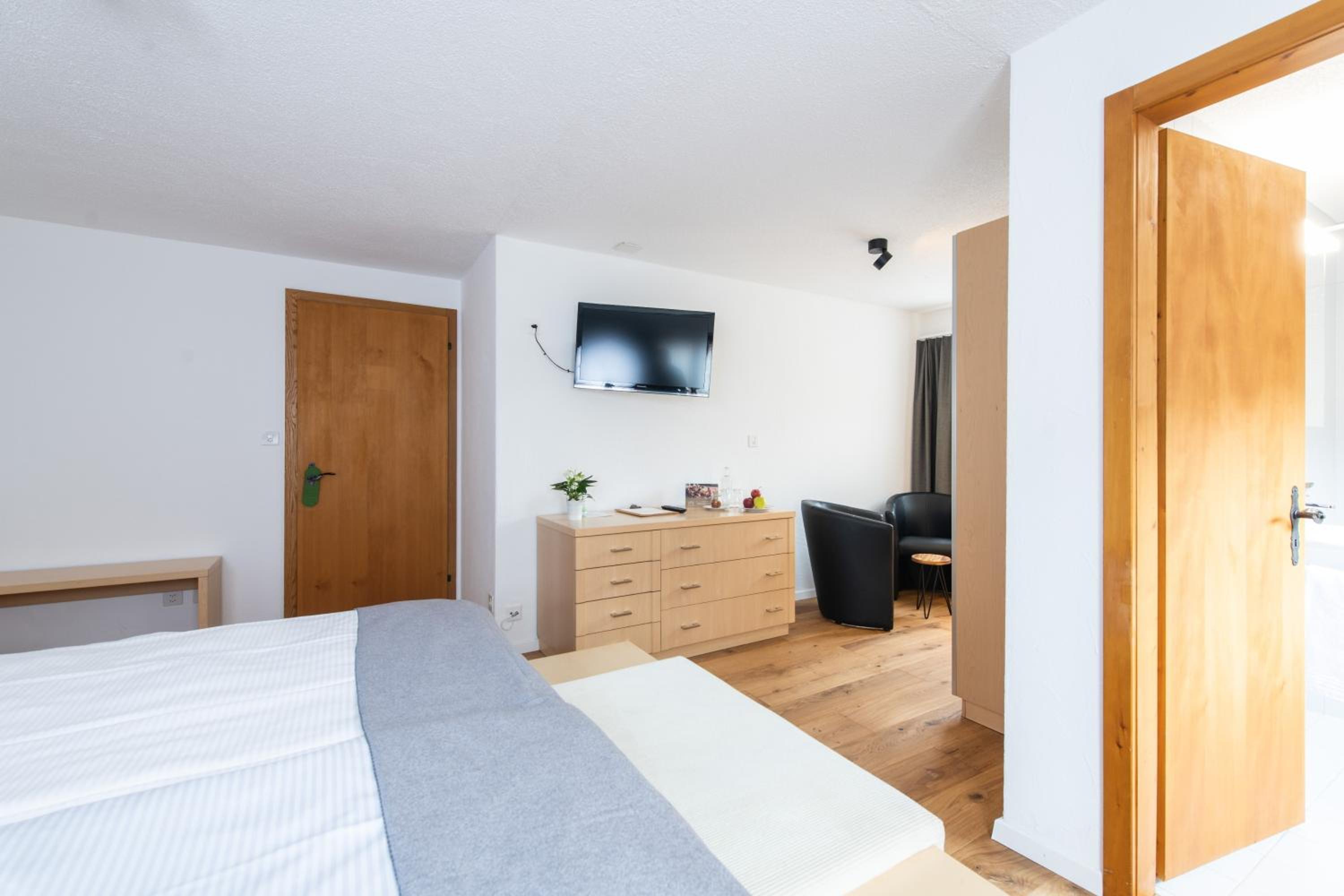 Comfort Double Room - Photo 9