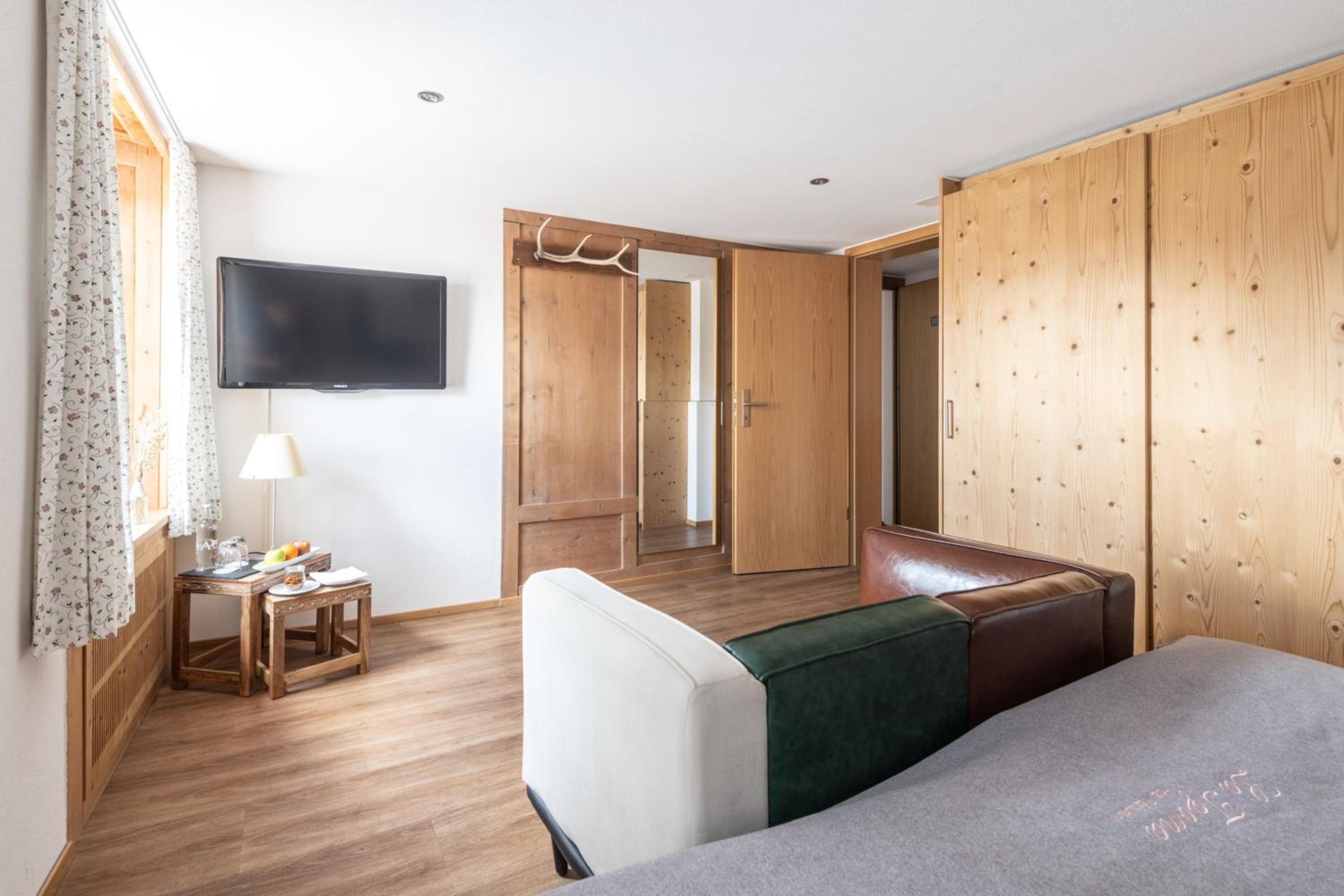 Superior Double Room - Photo 2