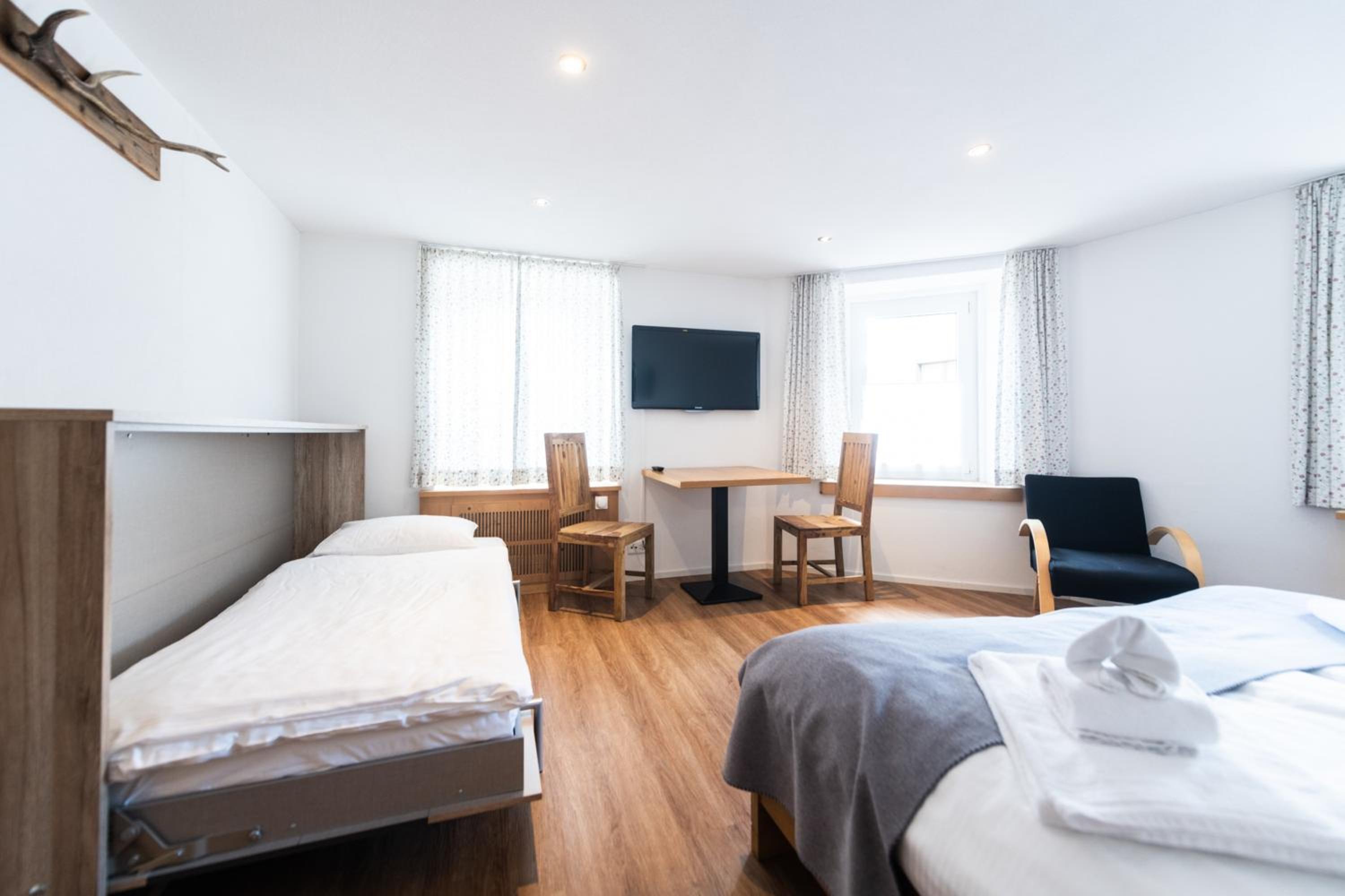 Deluxe Double Room - Photo 10