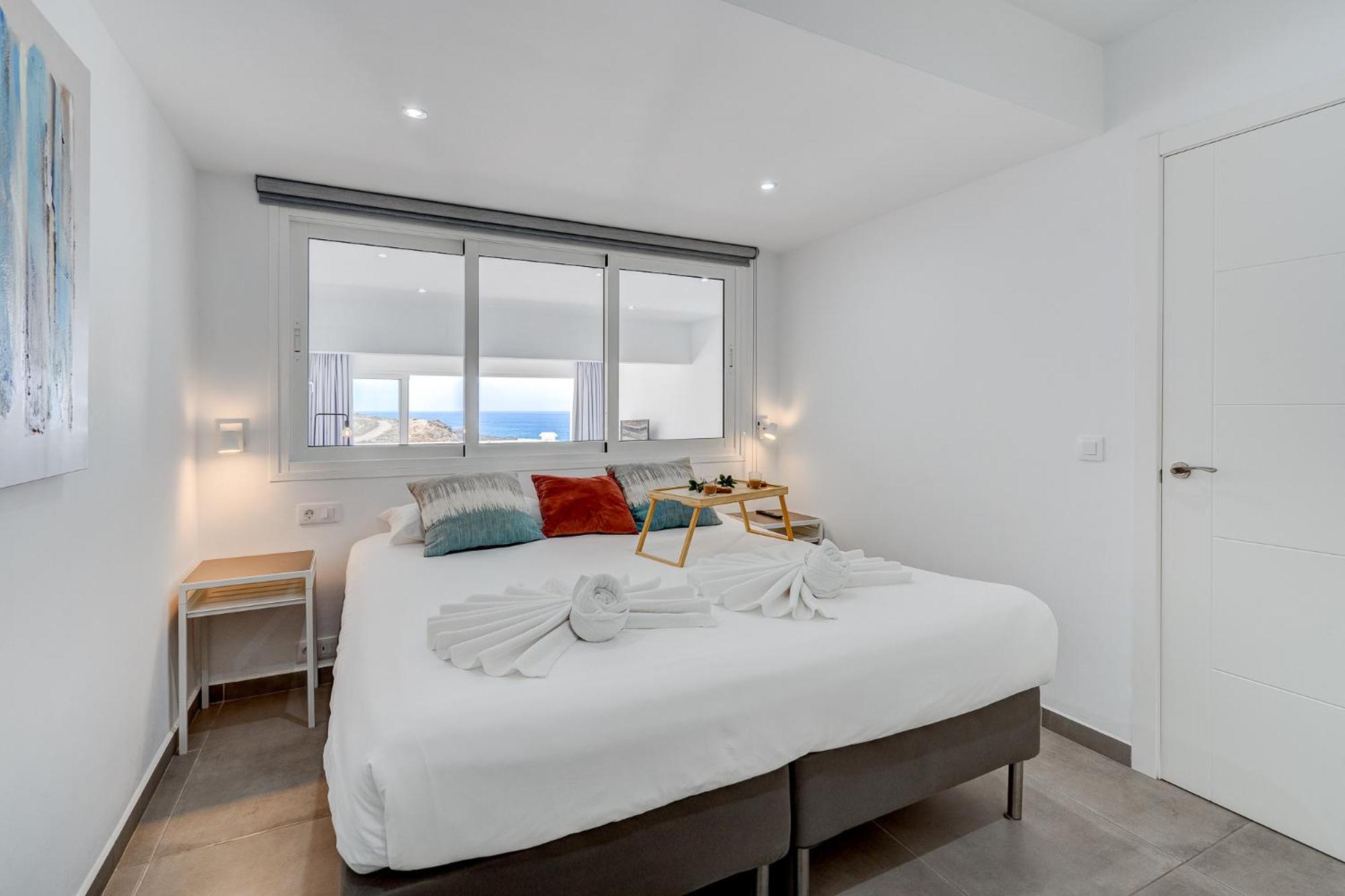Apartment with Terrace photo 2