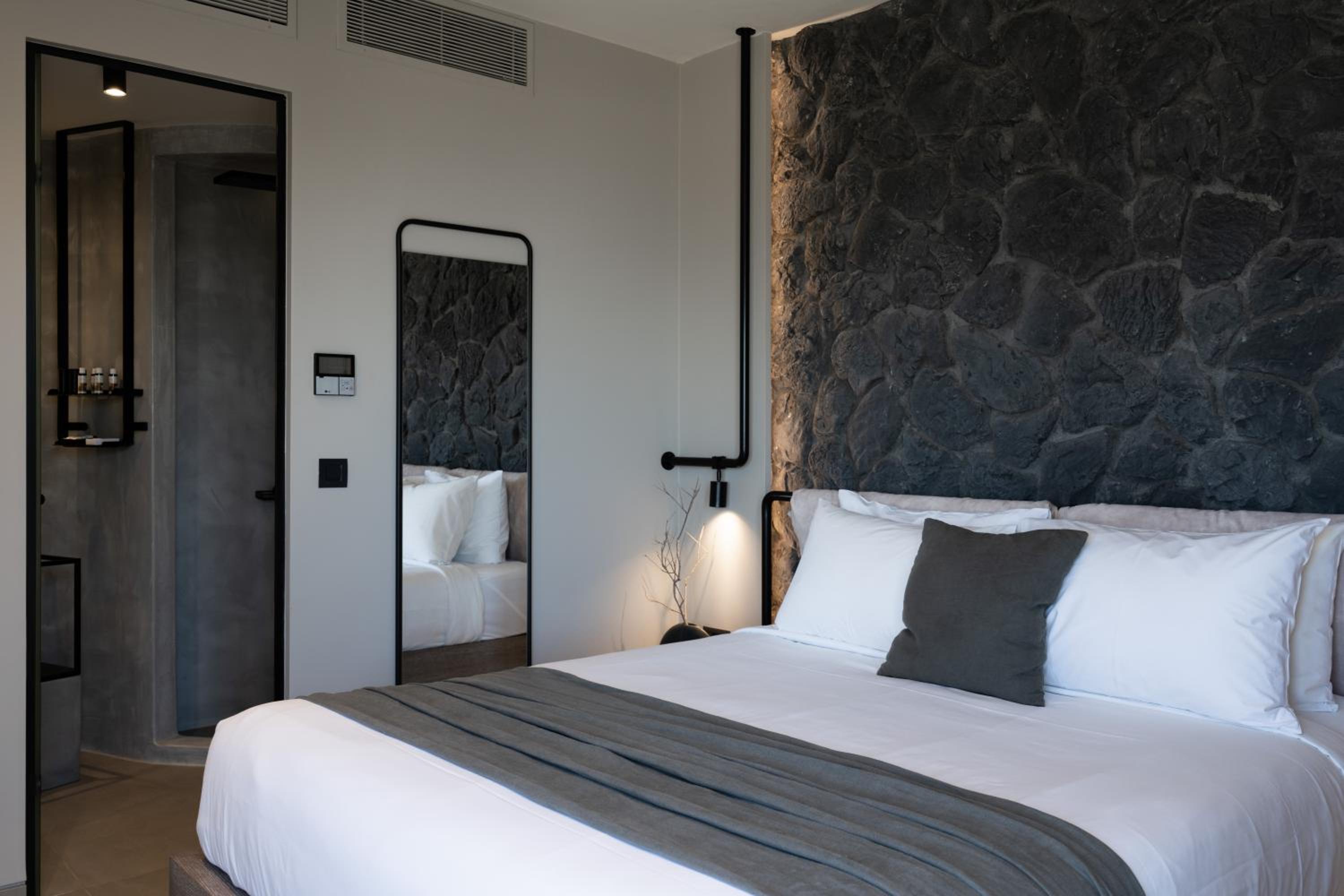 Apikia Two Bedroom Villa with Private Heated Pool and Panoramic View - Photo 14