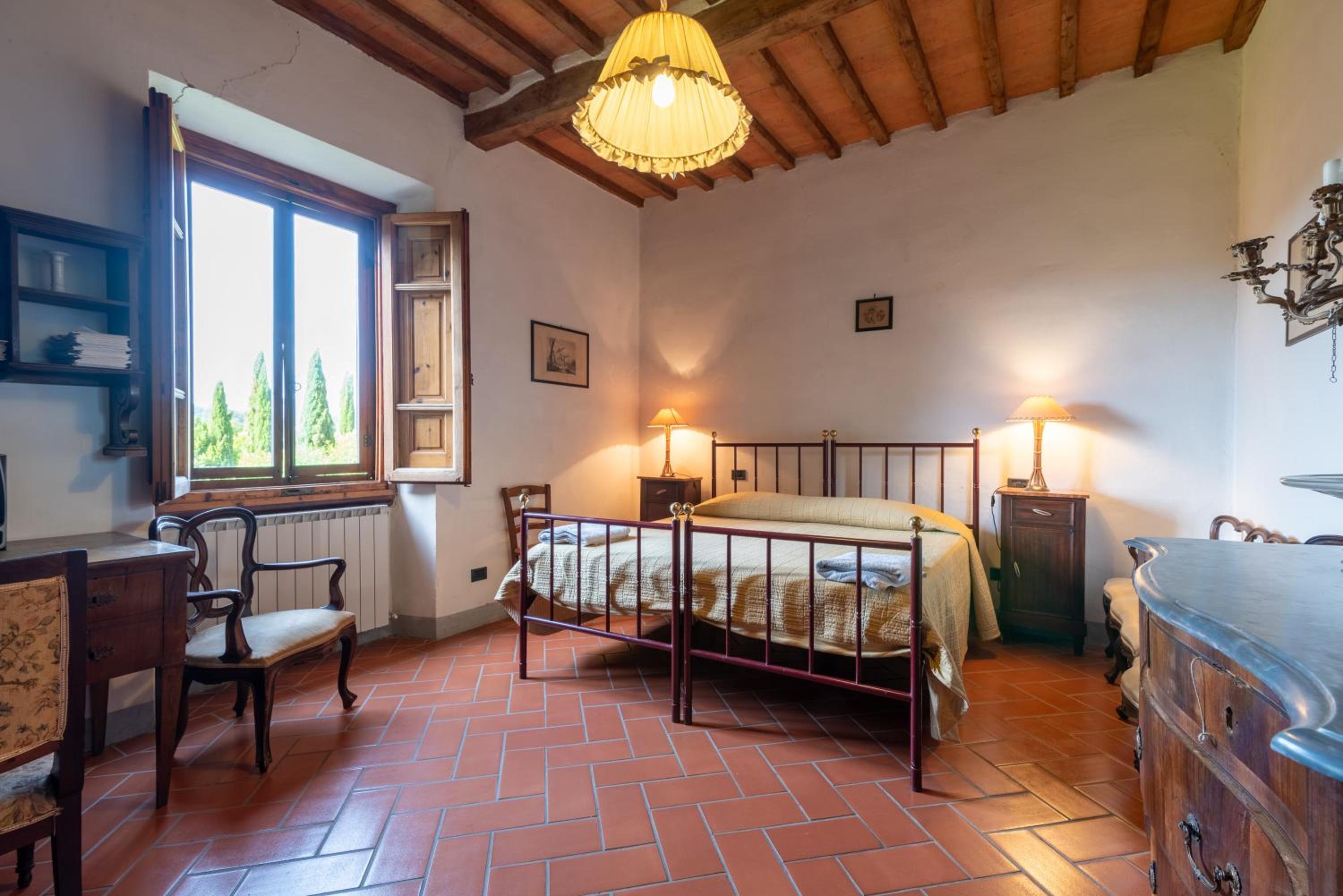 Two-Bedroom Deluxe Apartment with Garden View