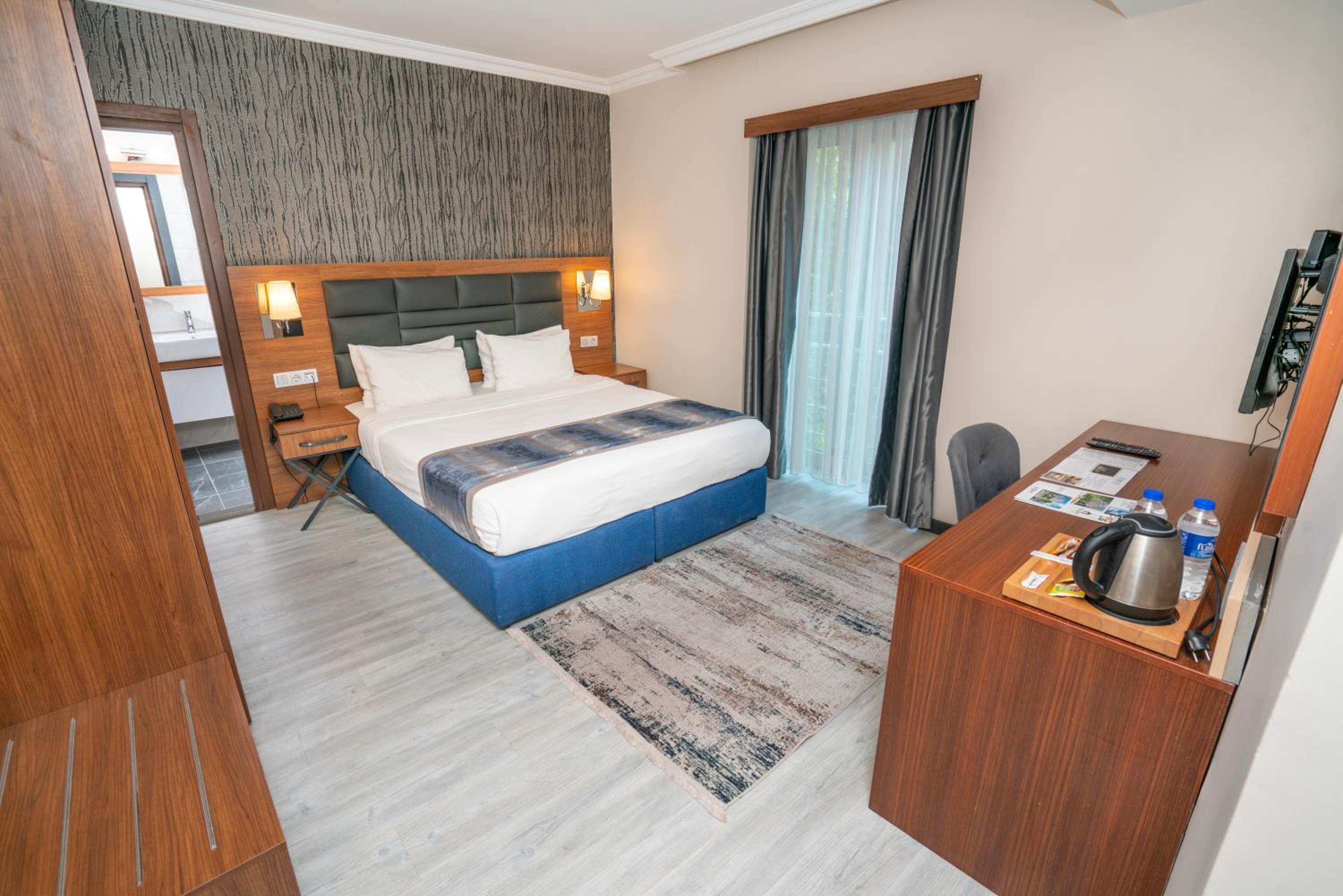 Standard Double Room photo 1