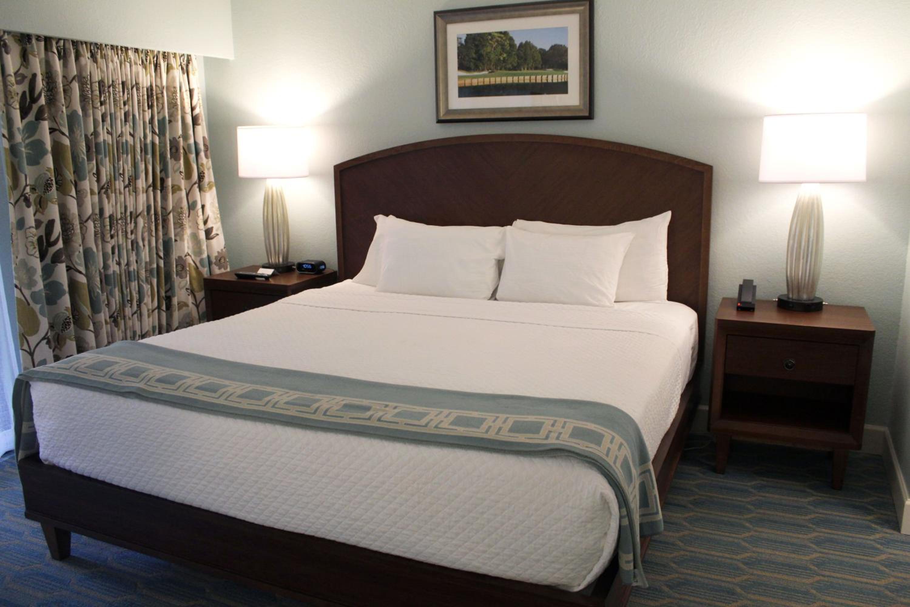 Junior suite with 1 king bed