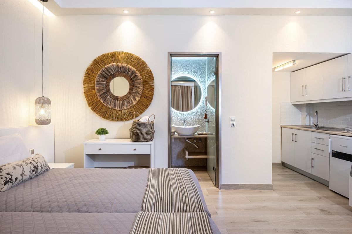 Luxury Studio Land View