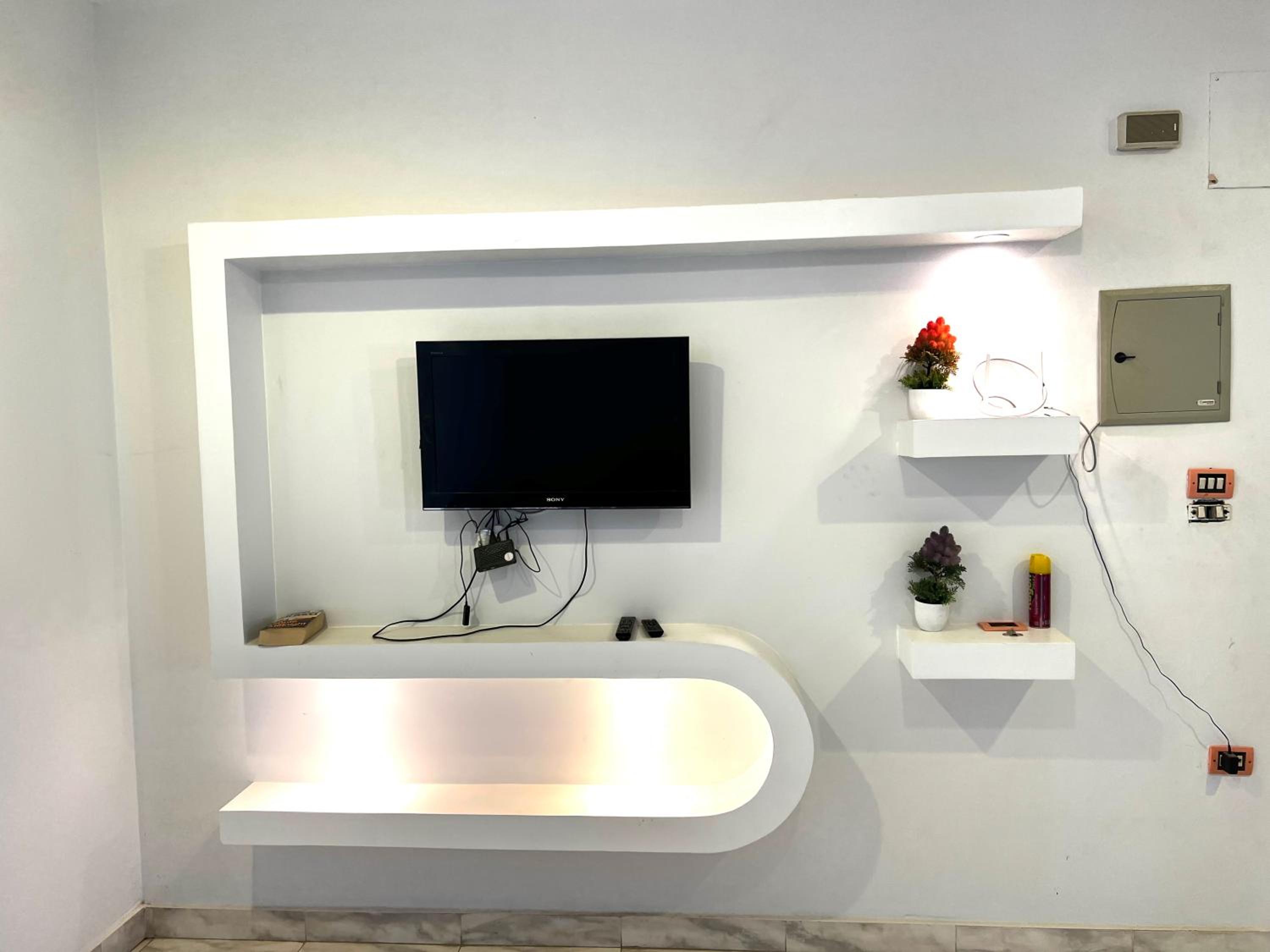 Two-Bedroom Apartment - Photo 19