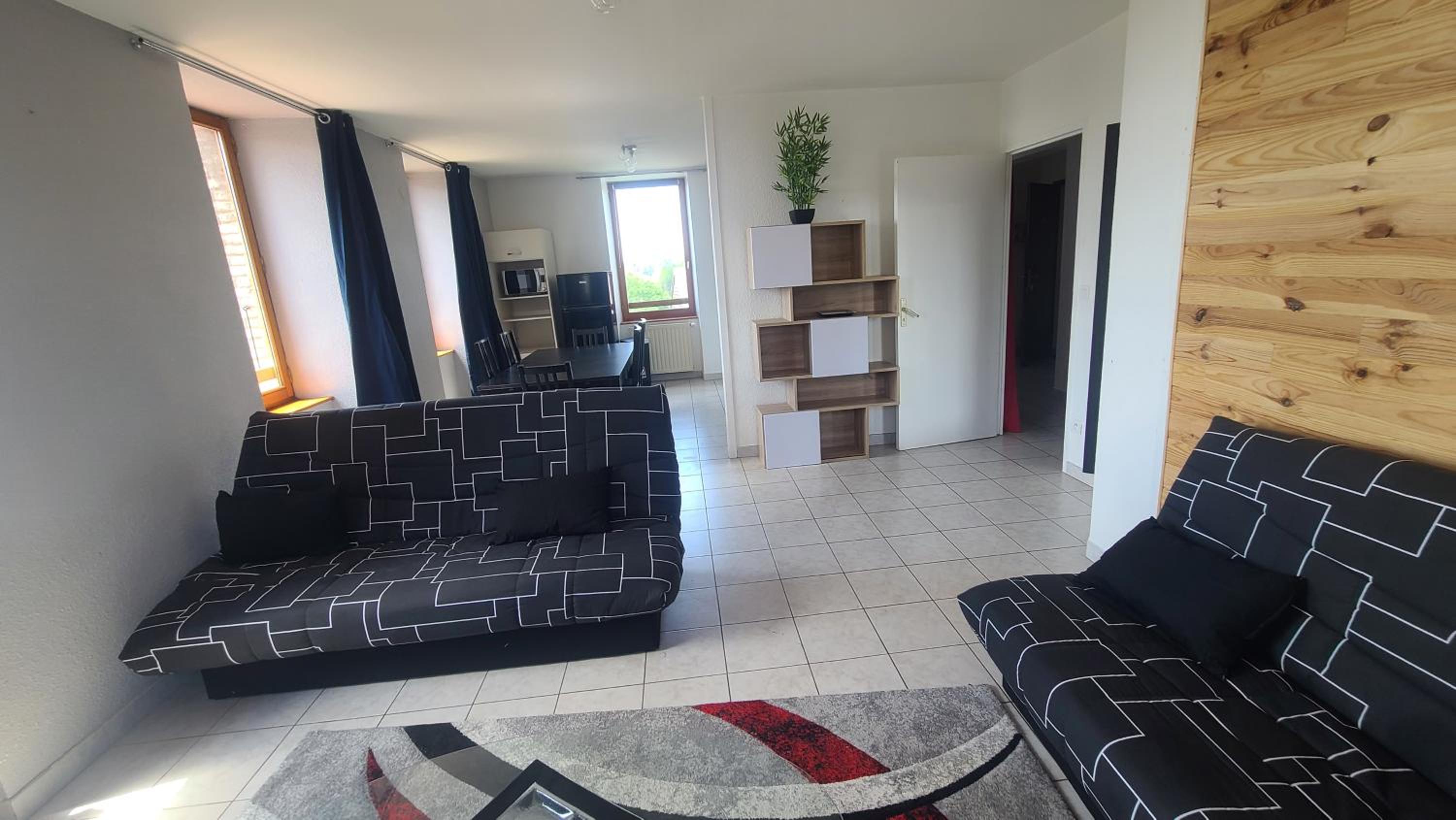 Apartment photo 1