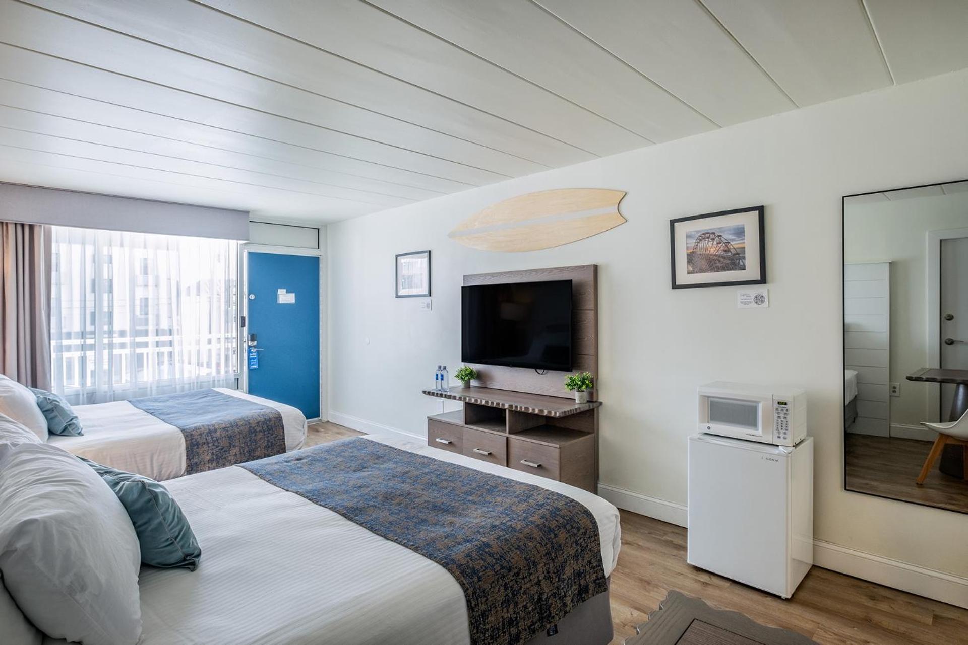 Double Queen Room