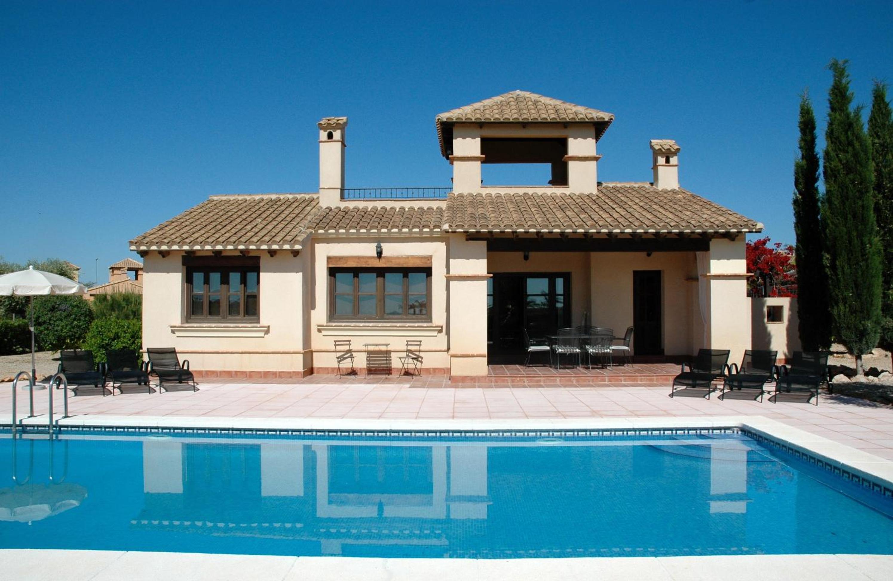 Three-Bedroom Villa photo 2