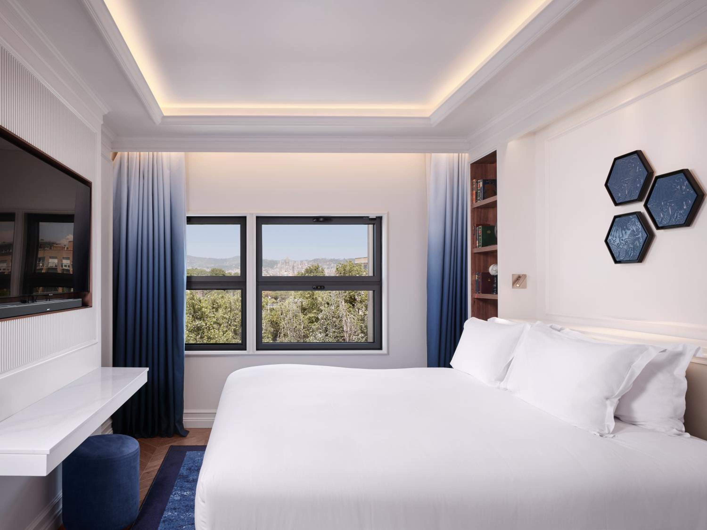 Junior Suite thumbnail 5
