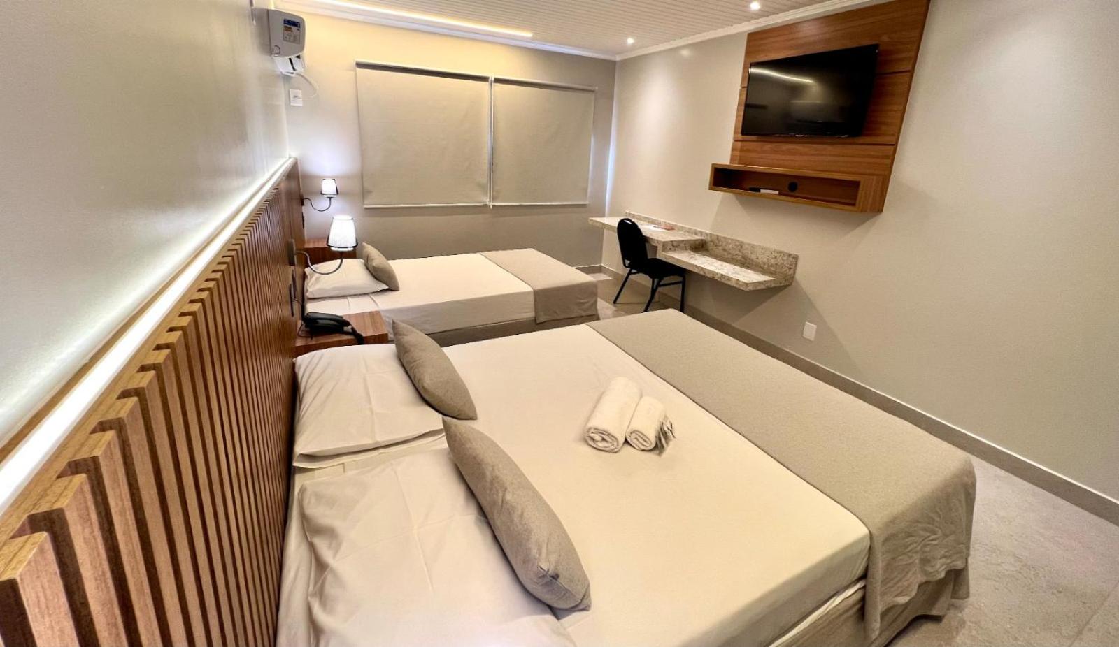 Superior Quadruple Room - Photo 1