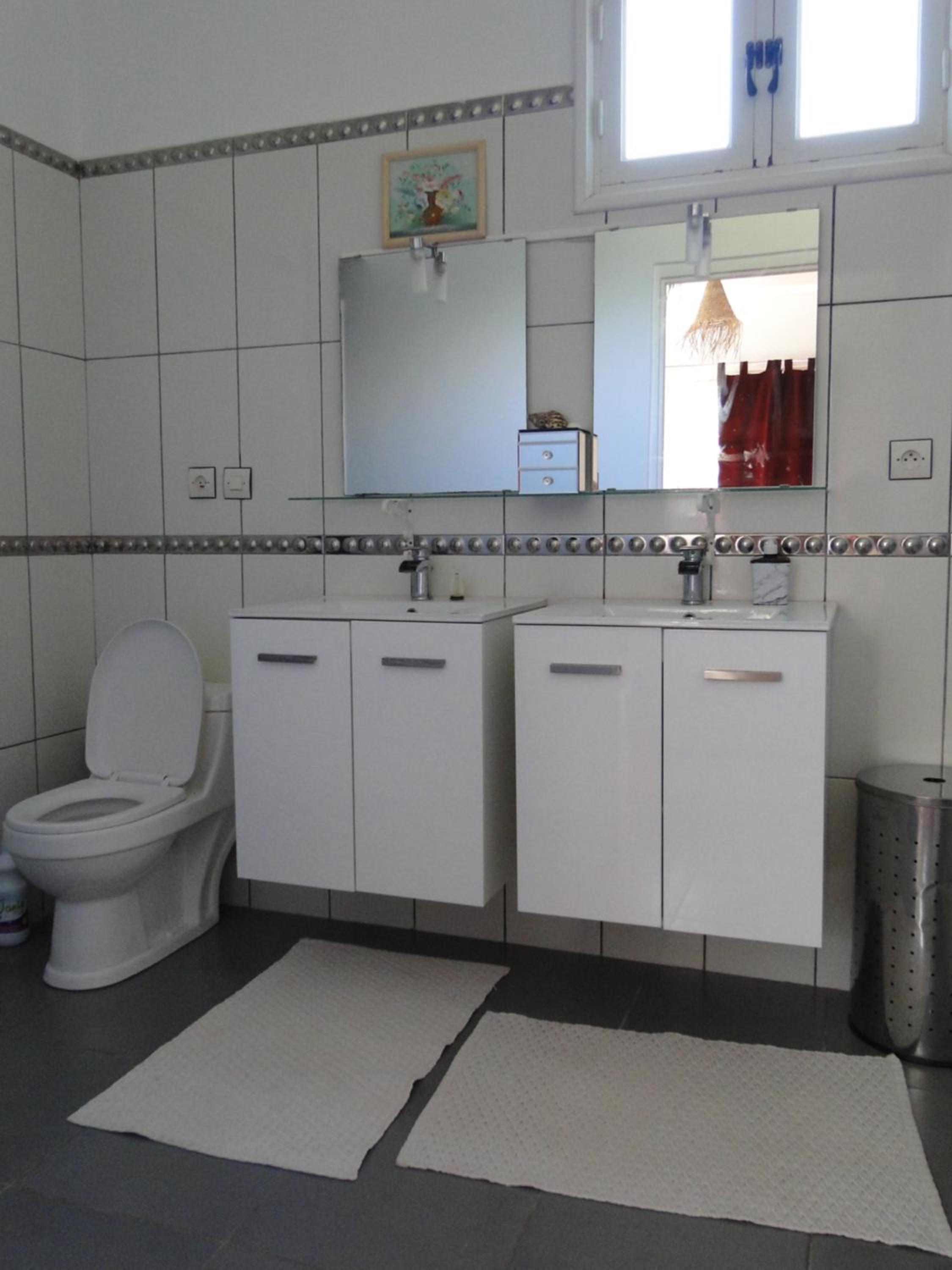 Two-Bedroom House photo 2