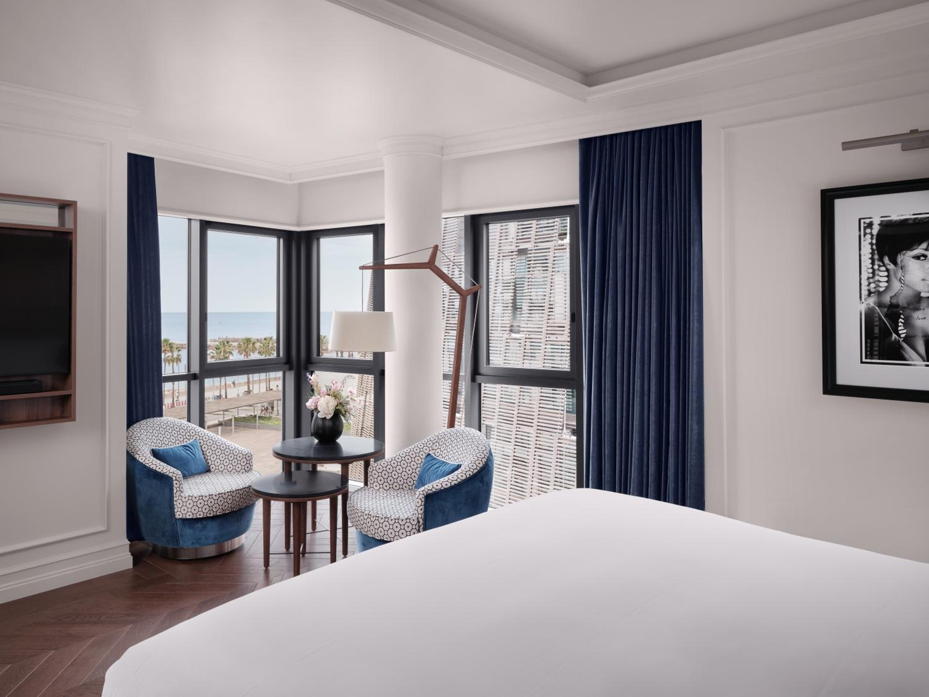 Premium Room with Ocean View - Photo 1