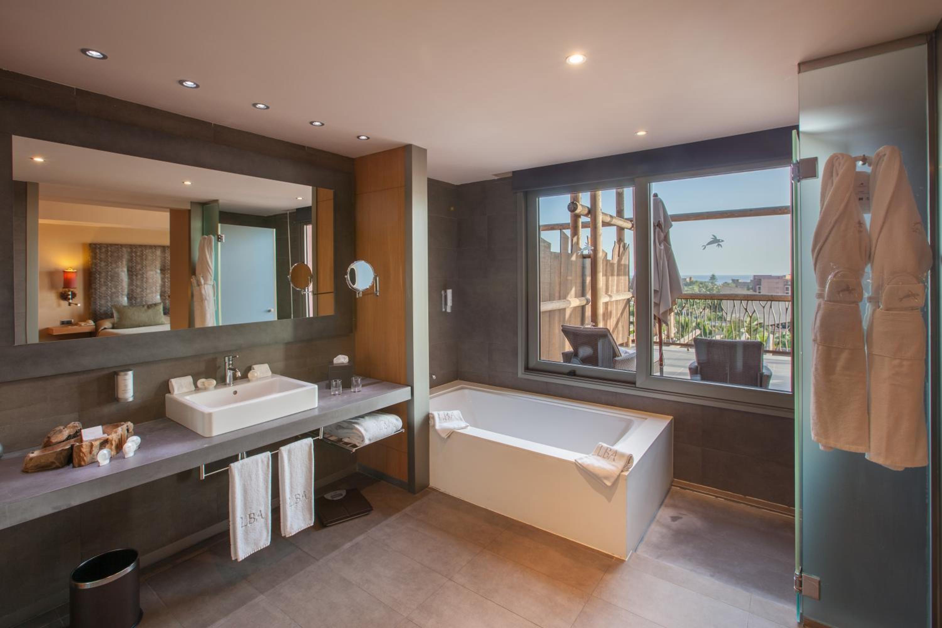 Superior Double Room - Photo 3