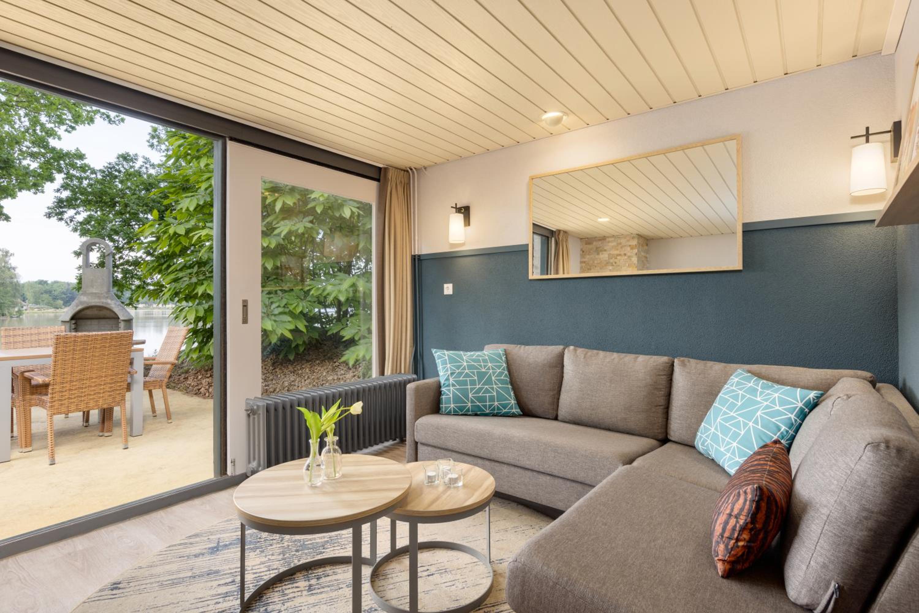 Superior Bungalow photo 3