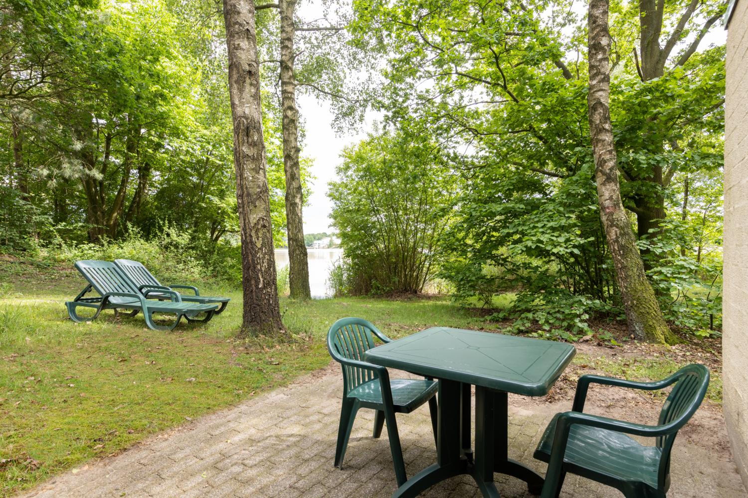 Superior Bungalow photo 2