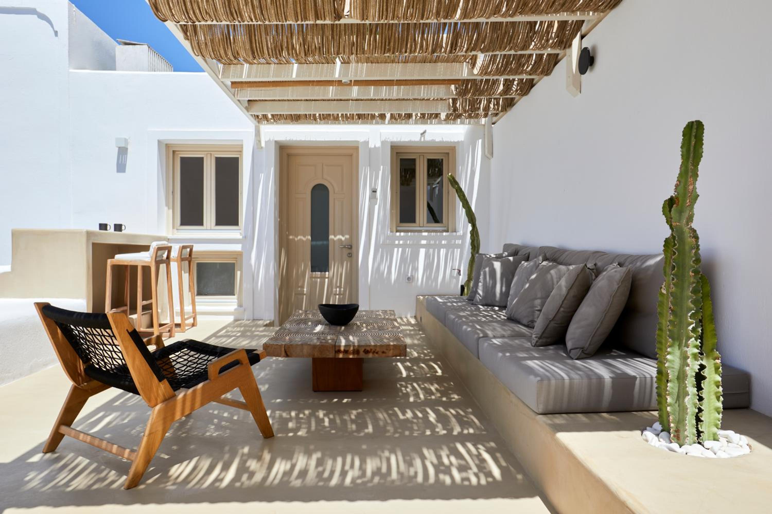Honeymoon Suite with Outdoor Heated Plunge Pool - Photo 6
