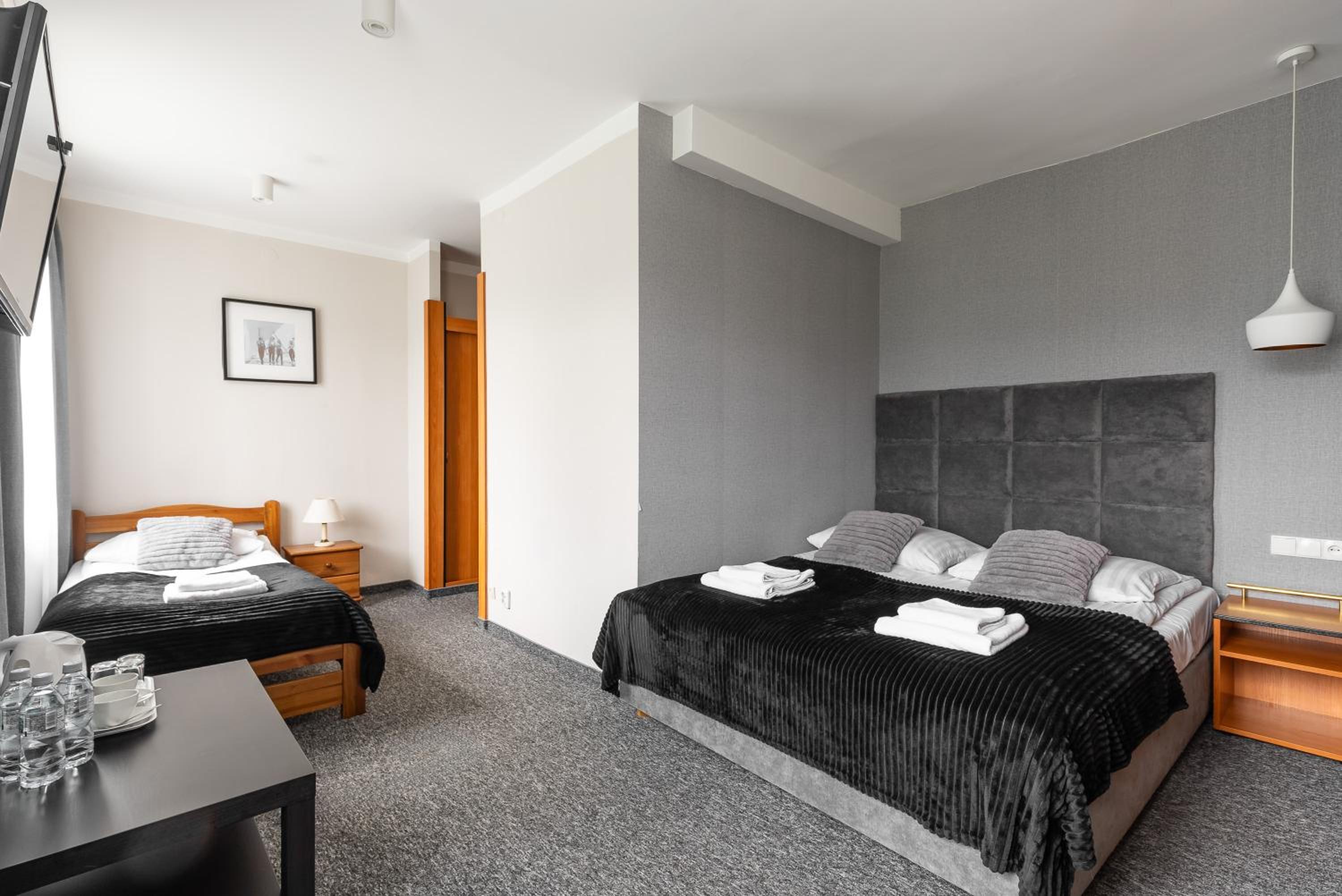 Comfort Triple Room with Shower - Photo 3
