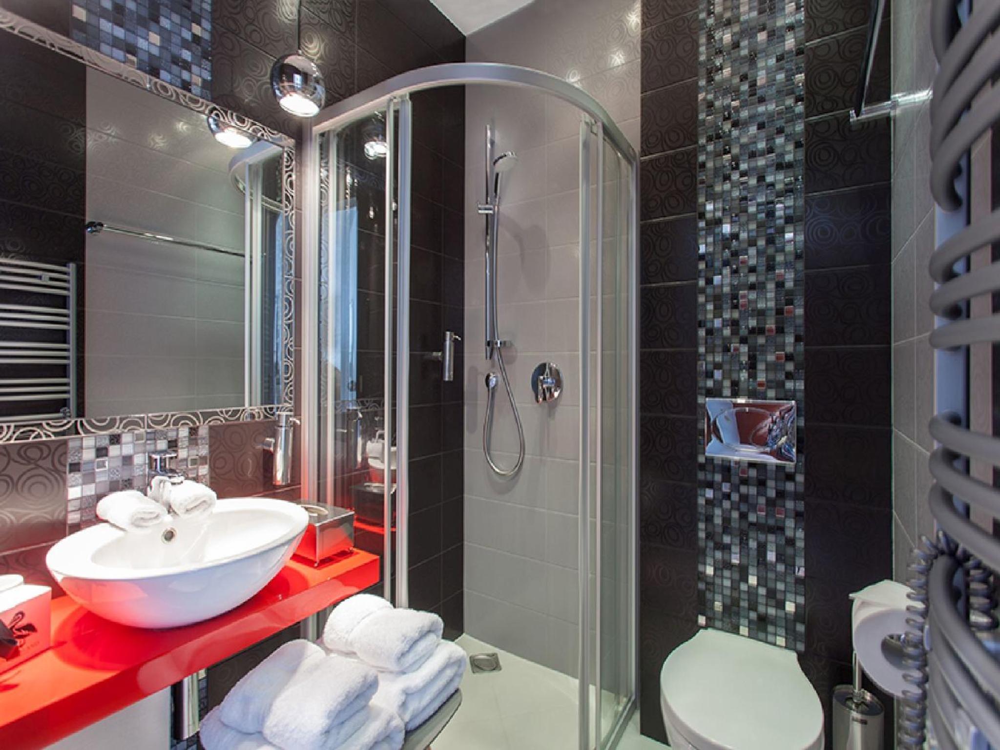 Double Room - Photo 23