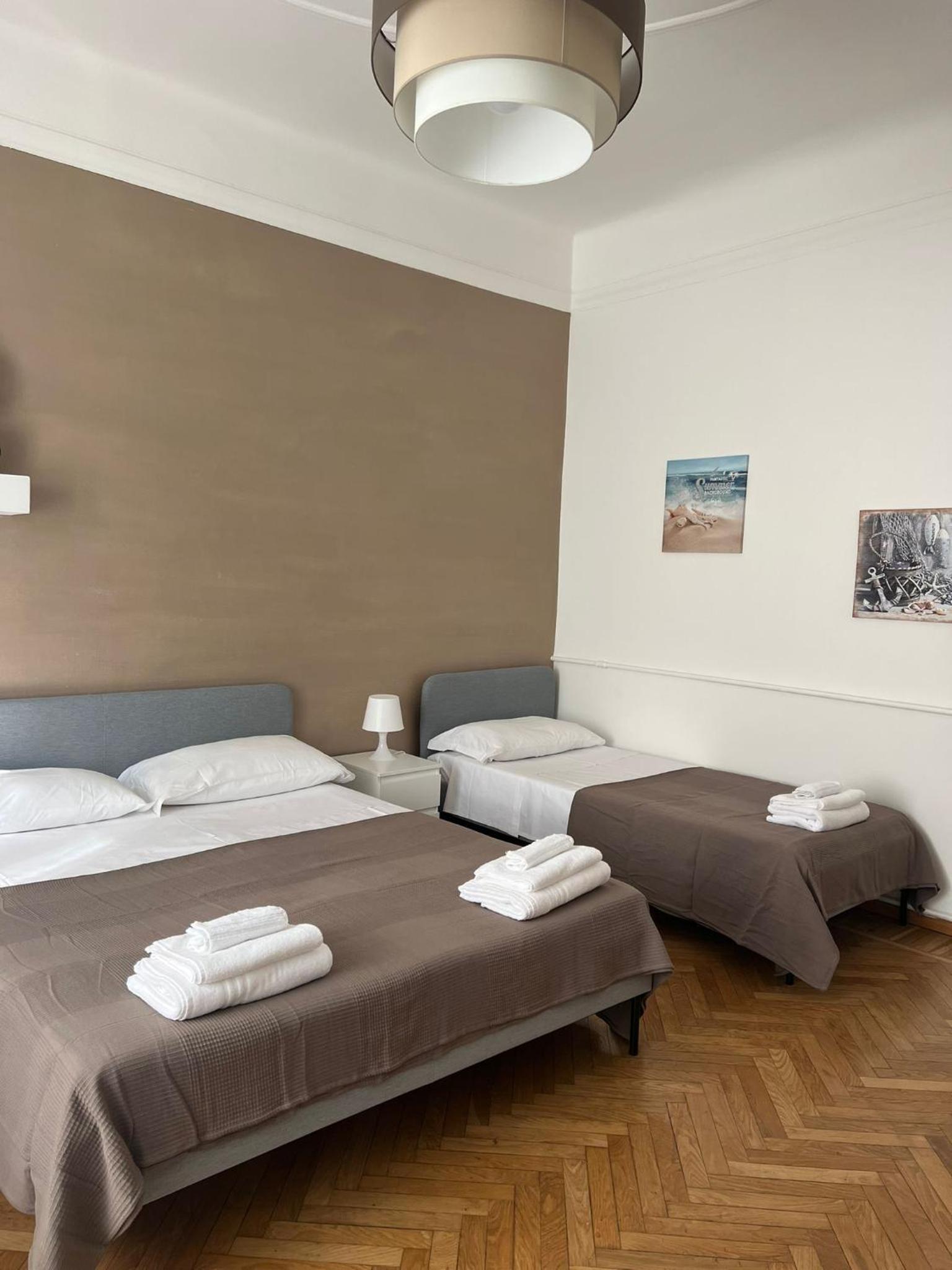 Deluxe Quadruple Room