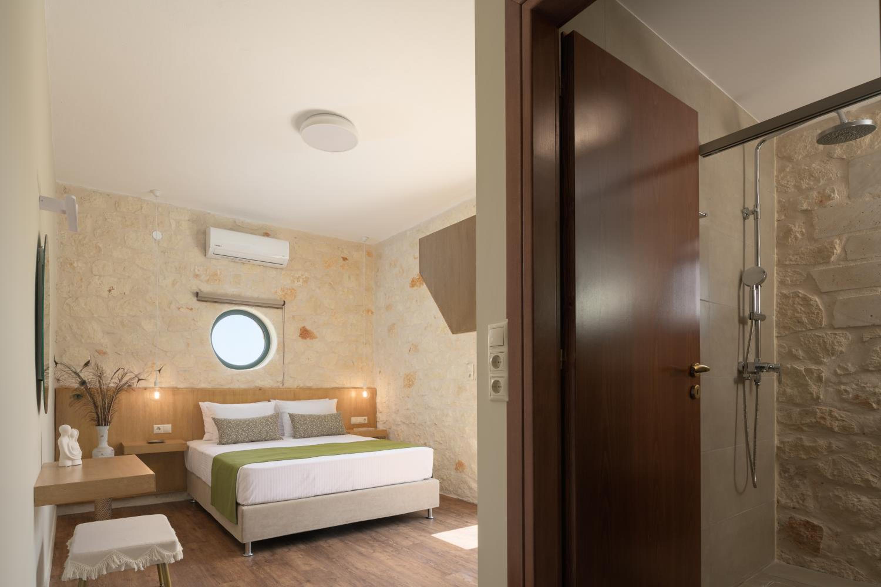 Villa photo 1