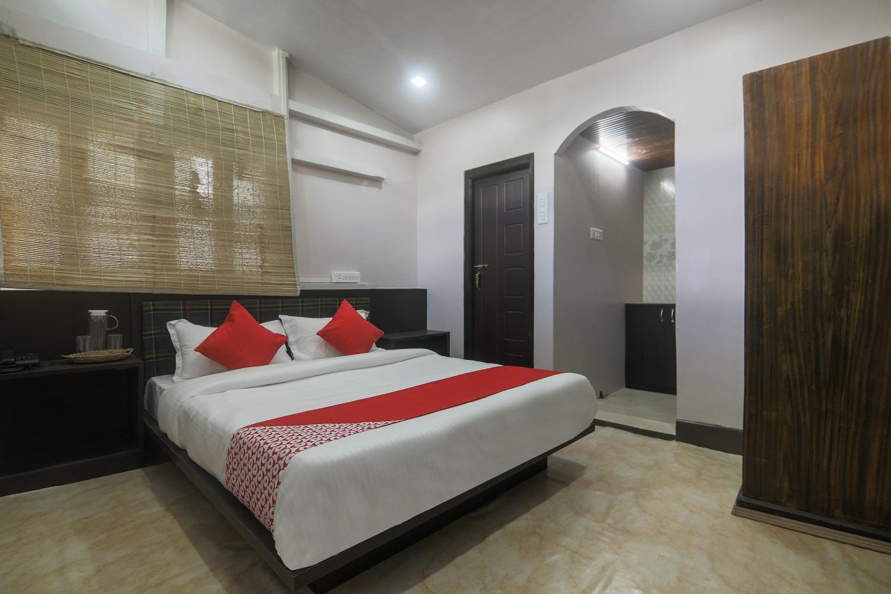 Standard Double Room - Photo 1