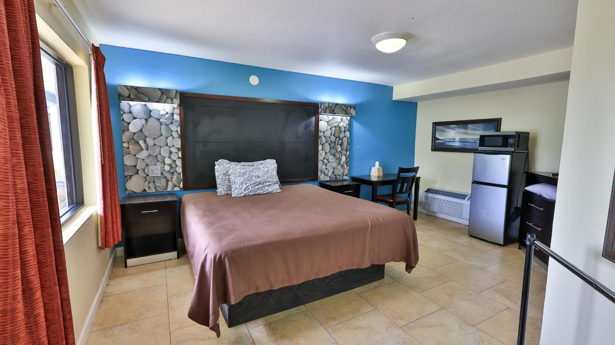 King Room - Disability Access - Photo 3