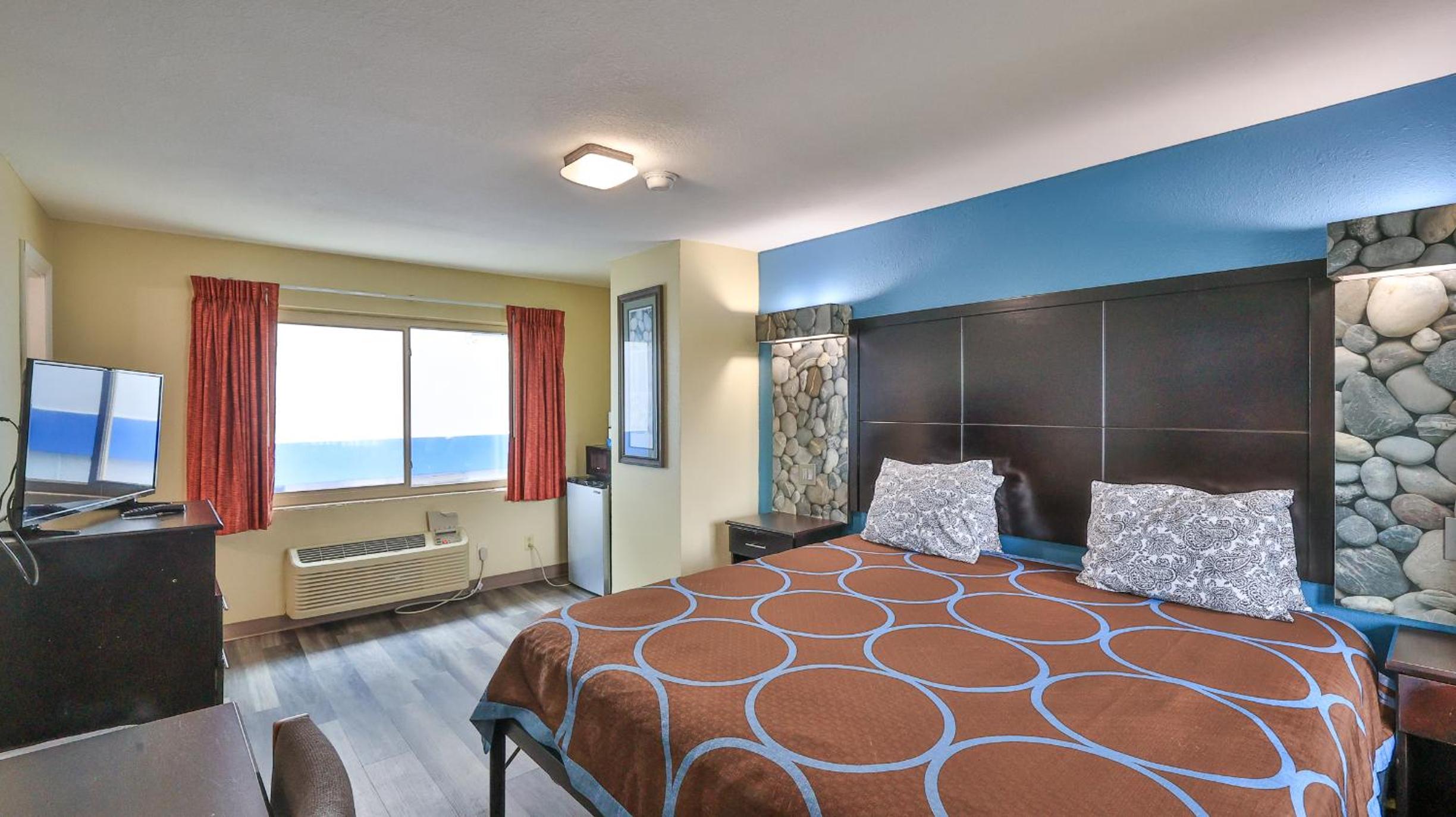 Standard King Room - No View - Photo 3
