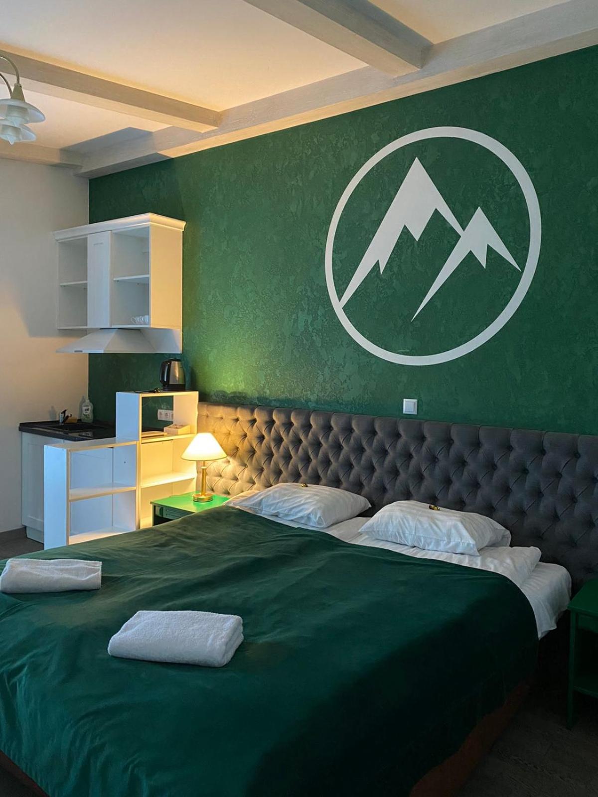 Apartment photo 1