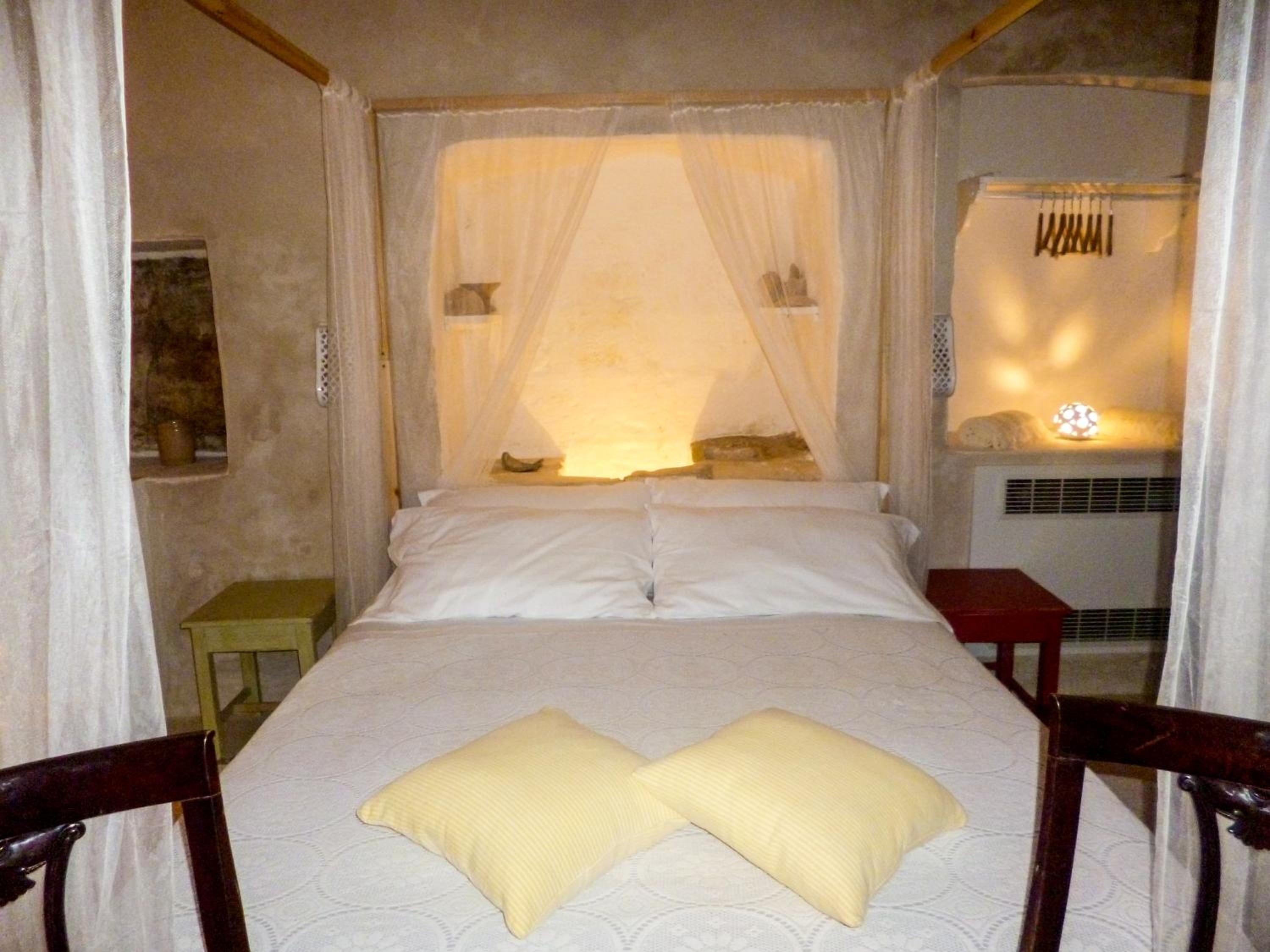 Double Room with Private Bathroom photo 3