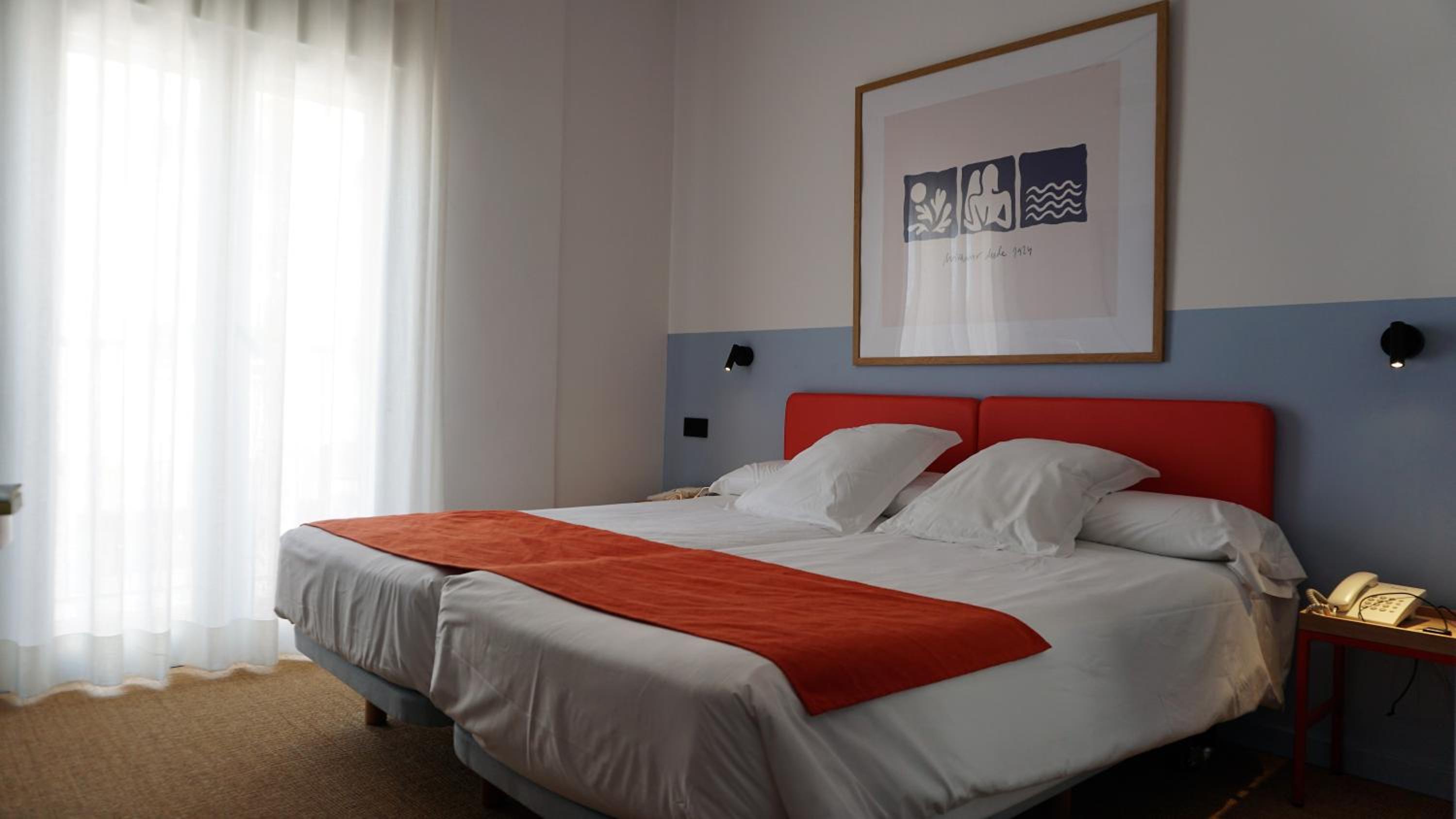 Standard Double Room - Photo 2