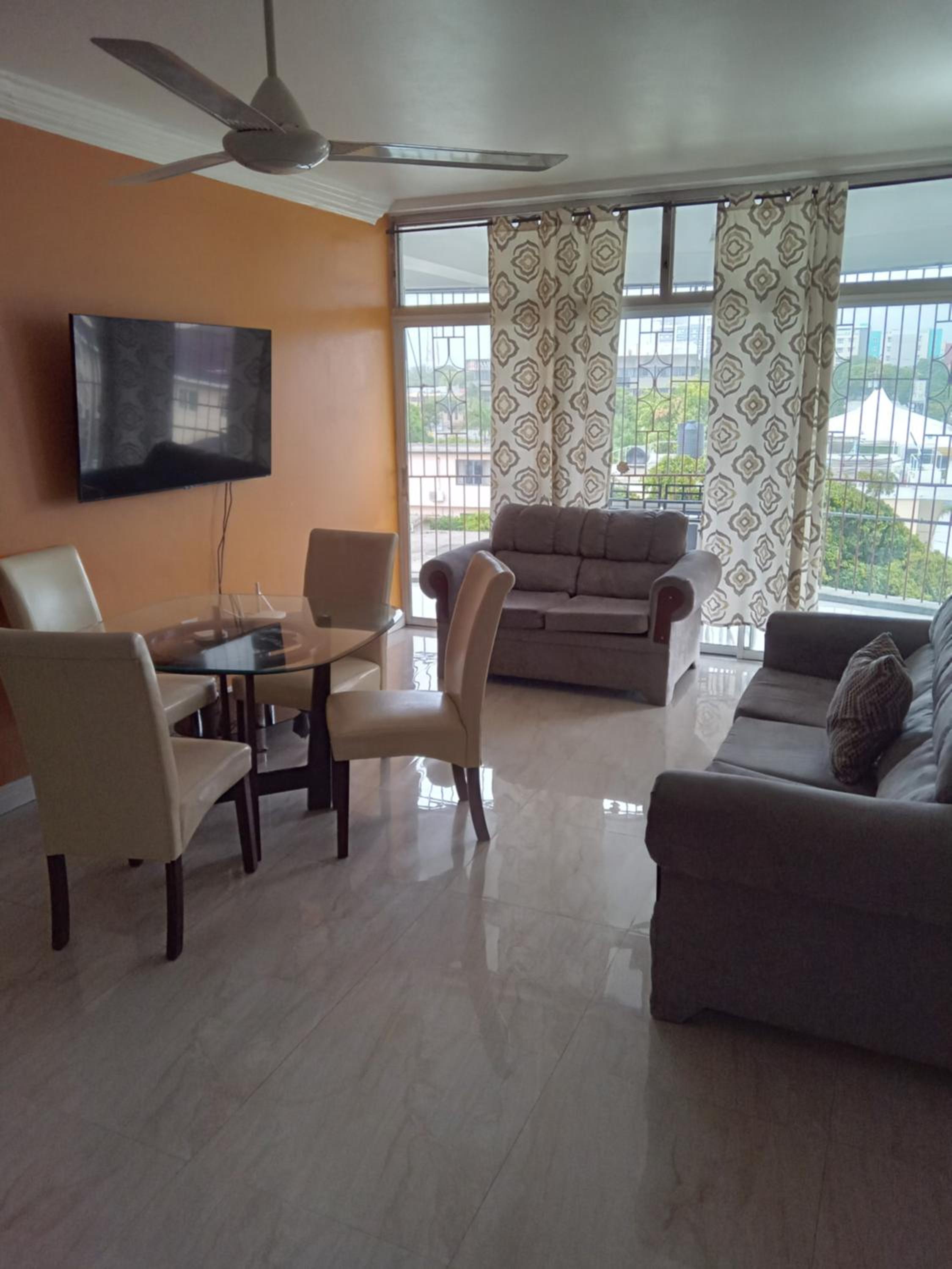 Two-Bedroom Apartment with Balcony and Sea View photo 3